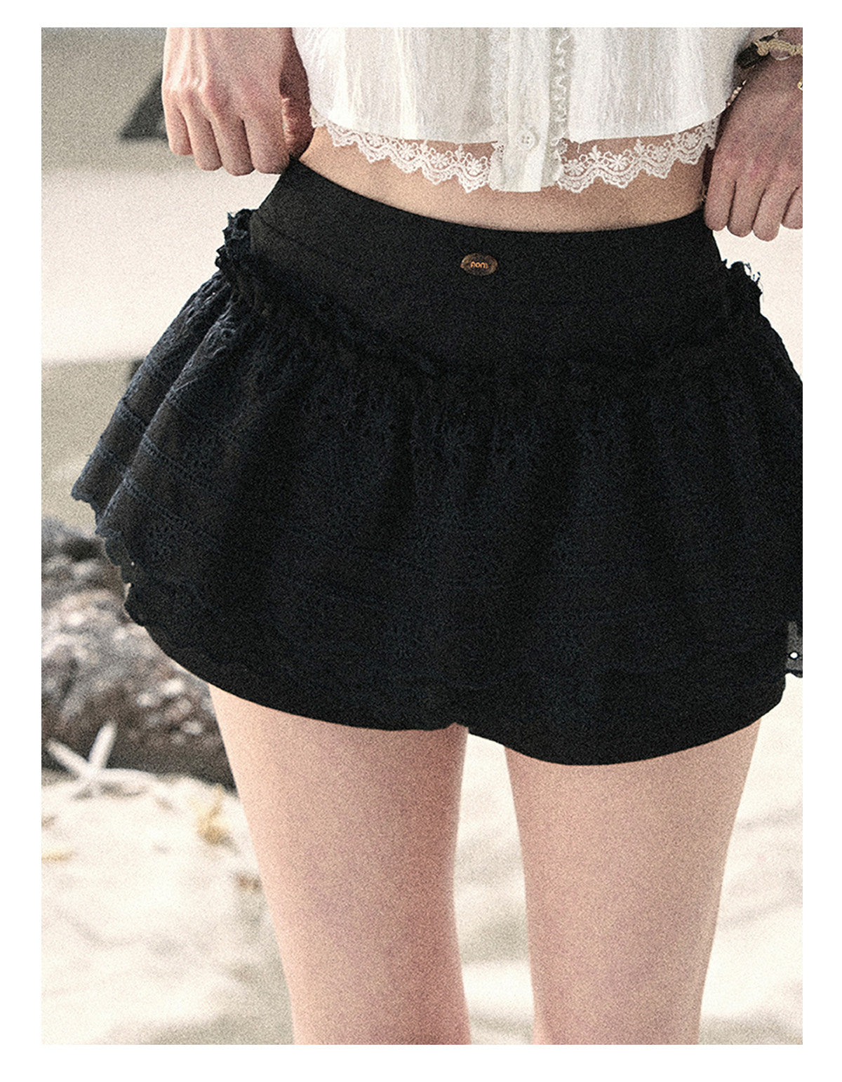ShaoYeYan Aomalm Fragmented Light & Shadow French Hollow Puff Skirt