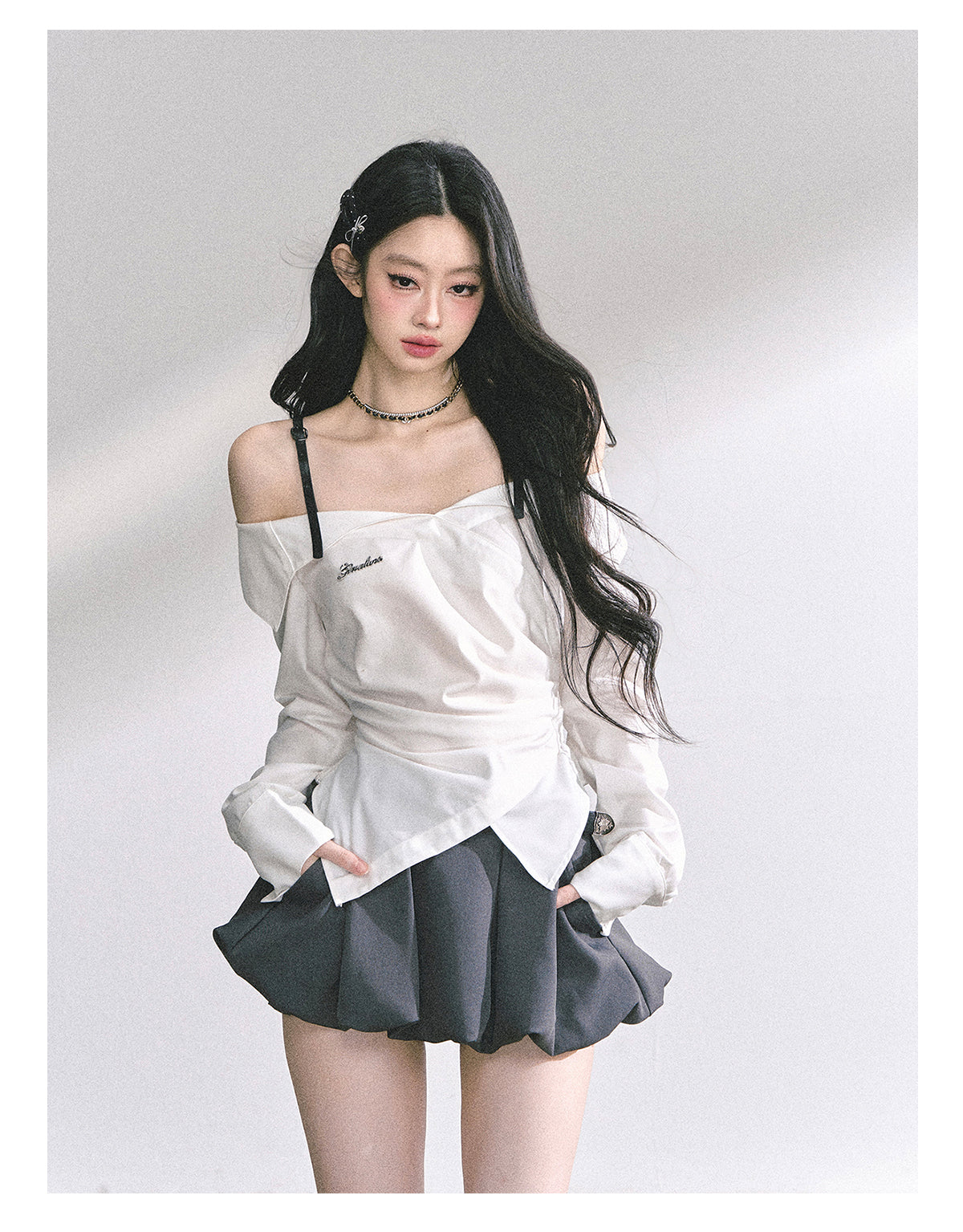 SHAOYEYAN London Story Off-Shoulder Plaid Shirt