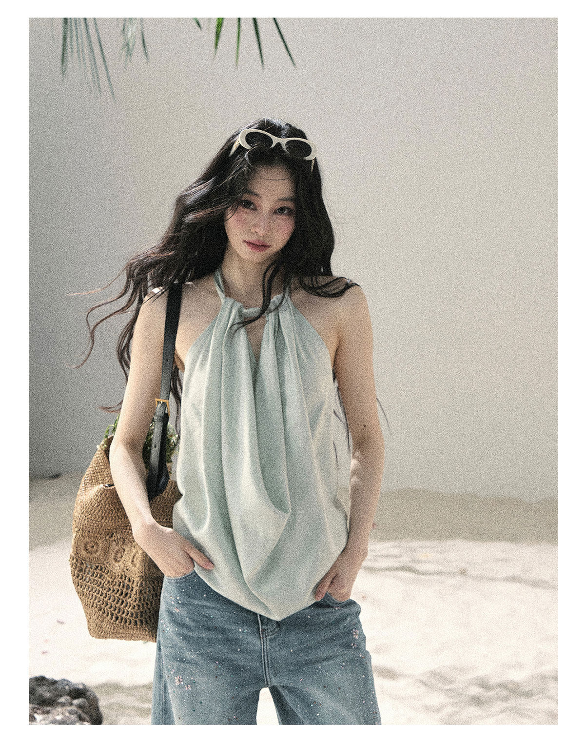ShaoYeYan Aomalm Flowing Silk French Satin Halter Top