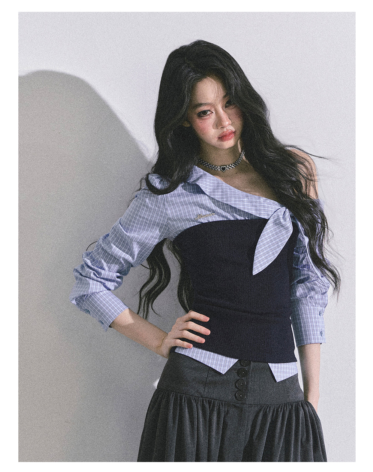 ShaoYeYan Fake Two-Piece Off-Shoulder Plaid T-Shirt