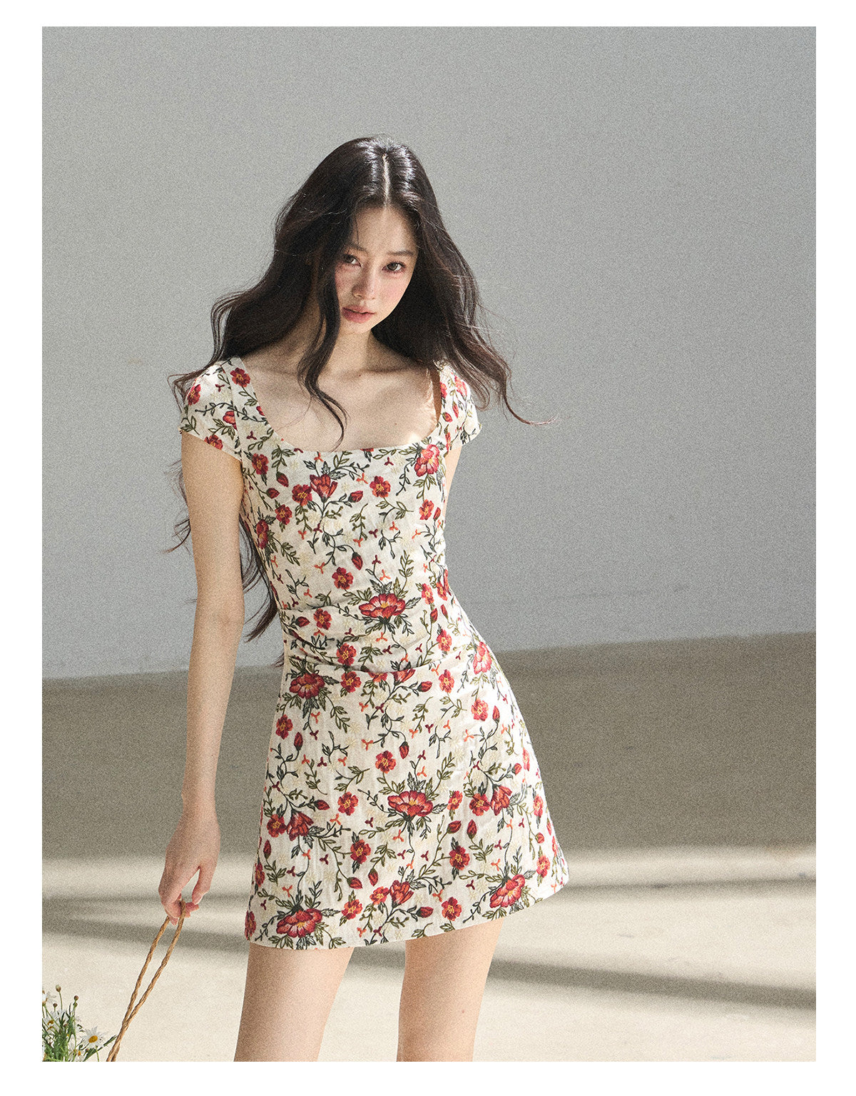 ShaoYeYan Aomalm Rose's Back Garden French Vacation Embroidered Floral Dress