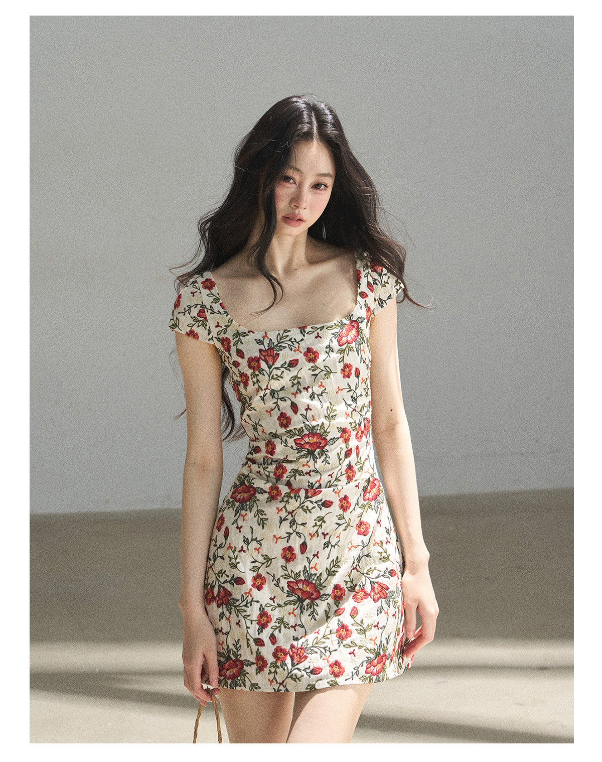 ShaoYeYan Aomalm Rose's Back Garden French Vacation Embroidered Floral Dress