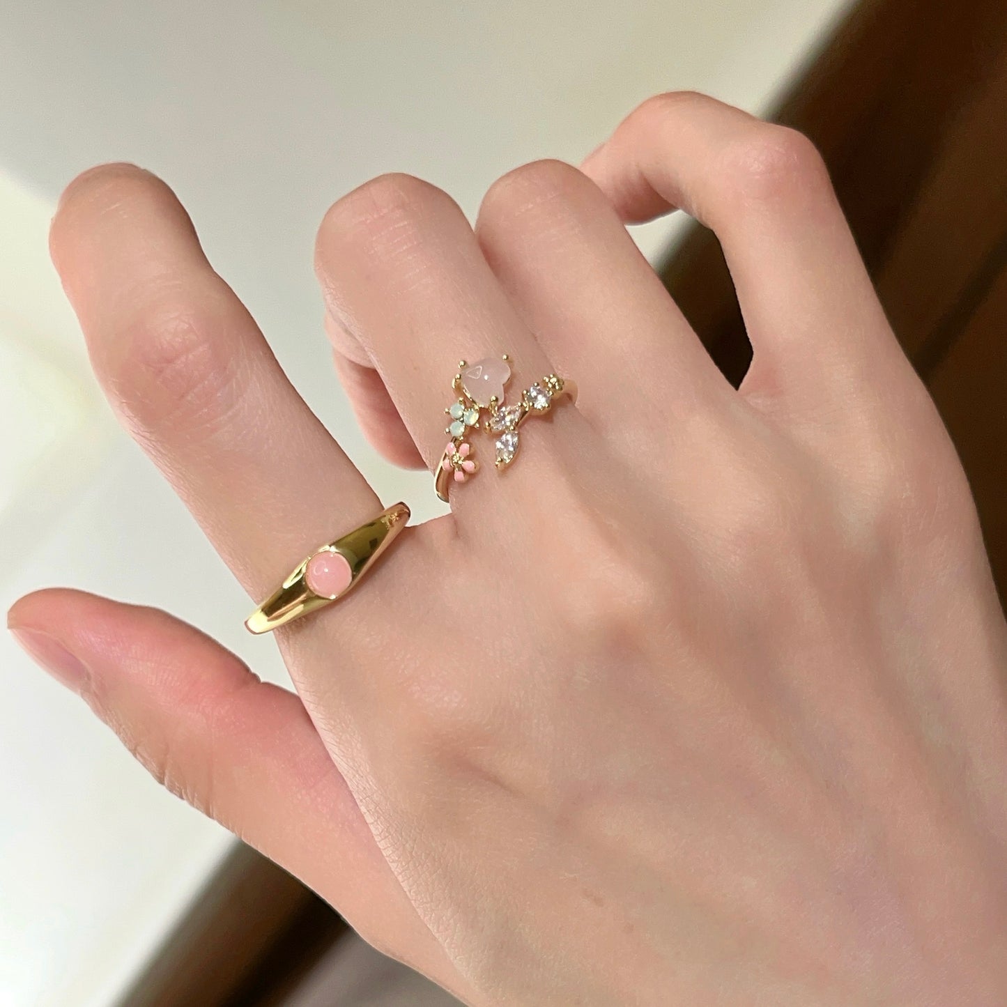 VIGVOG Blue Pearl & Gemstone Ring