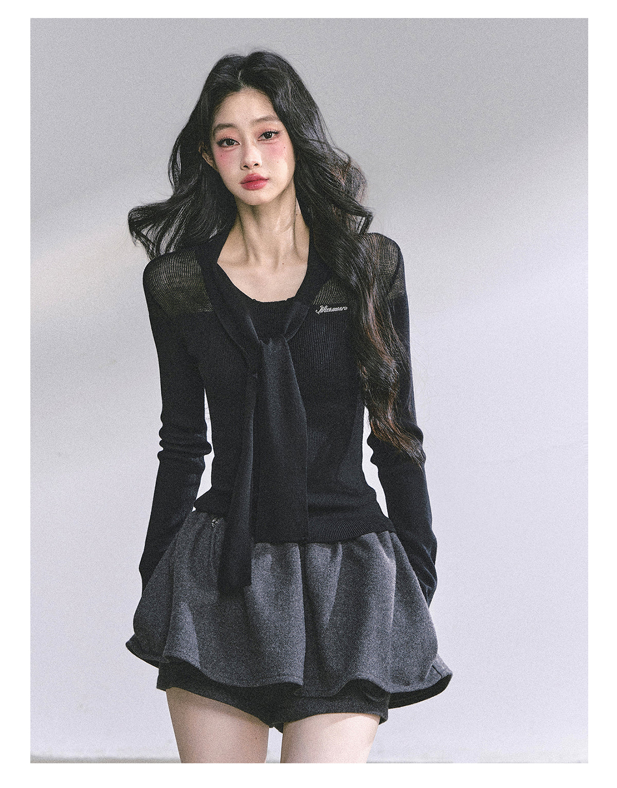 SHAOYEYAN Black Knitted Long Sleeve T-Shirt