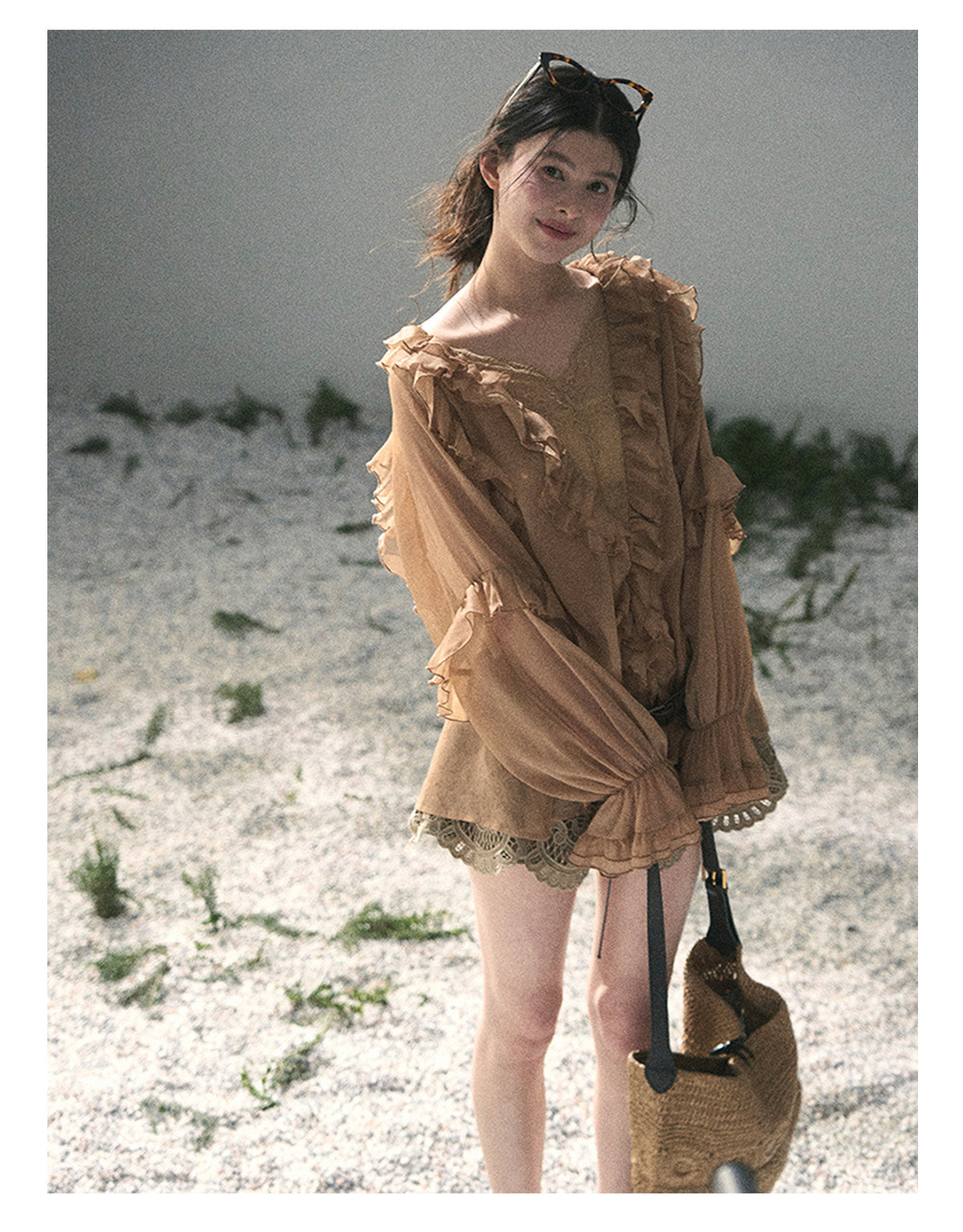 ShaoYeYan Aomalm Listening to Wind's Whisper French Ruffle Lace Blouse