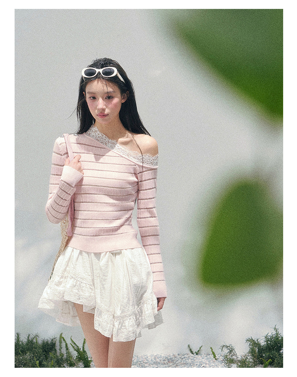 ShaoYeYan Aomalm Gentle Glance Knit Lace Top