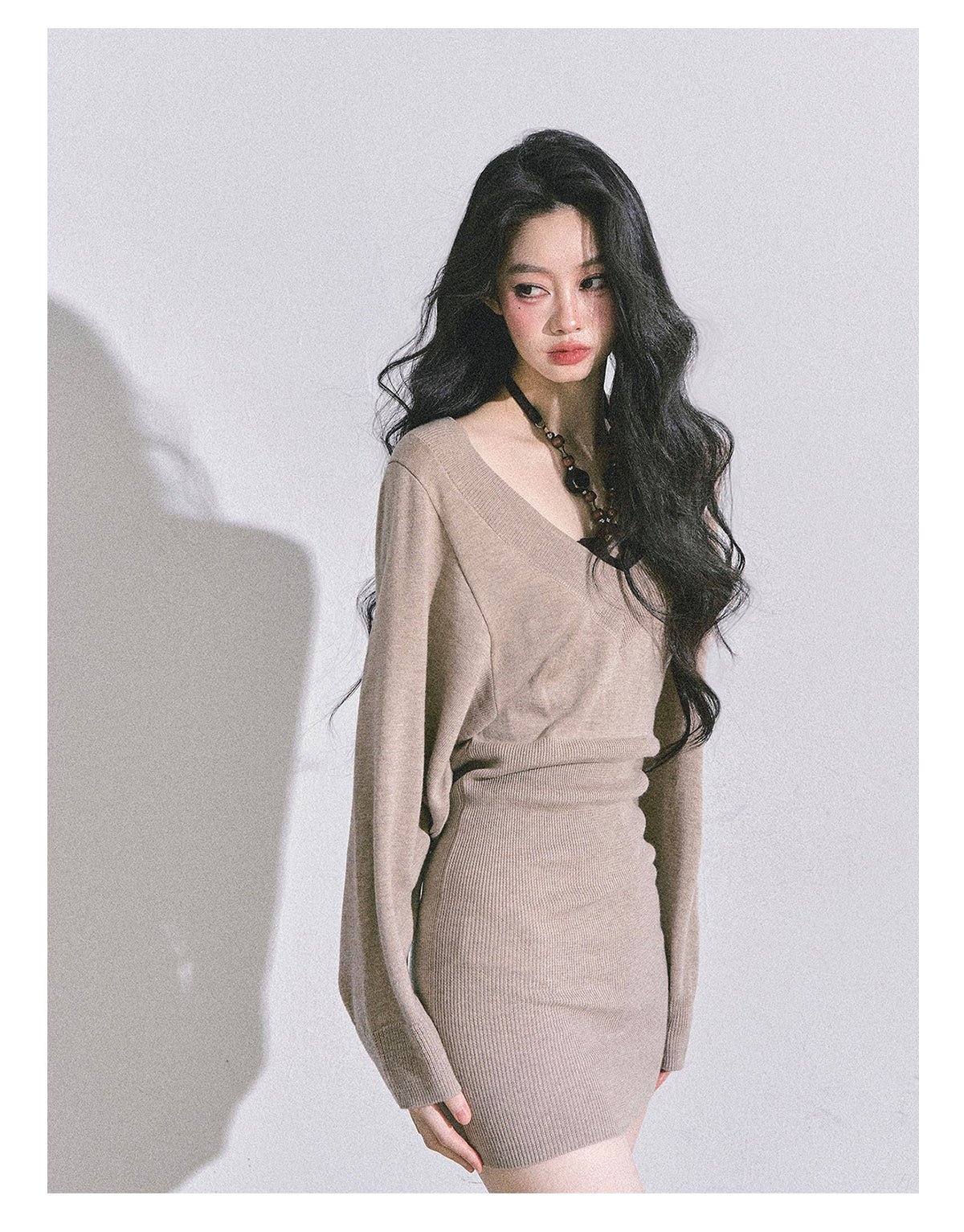 ShaoYeYan Golden Sweetie French Long Sleeve Knit Dress (included innerwear)
