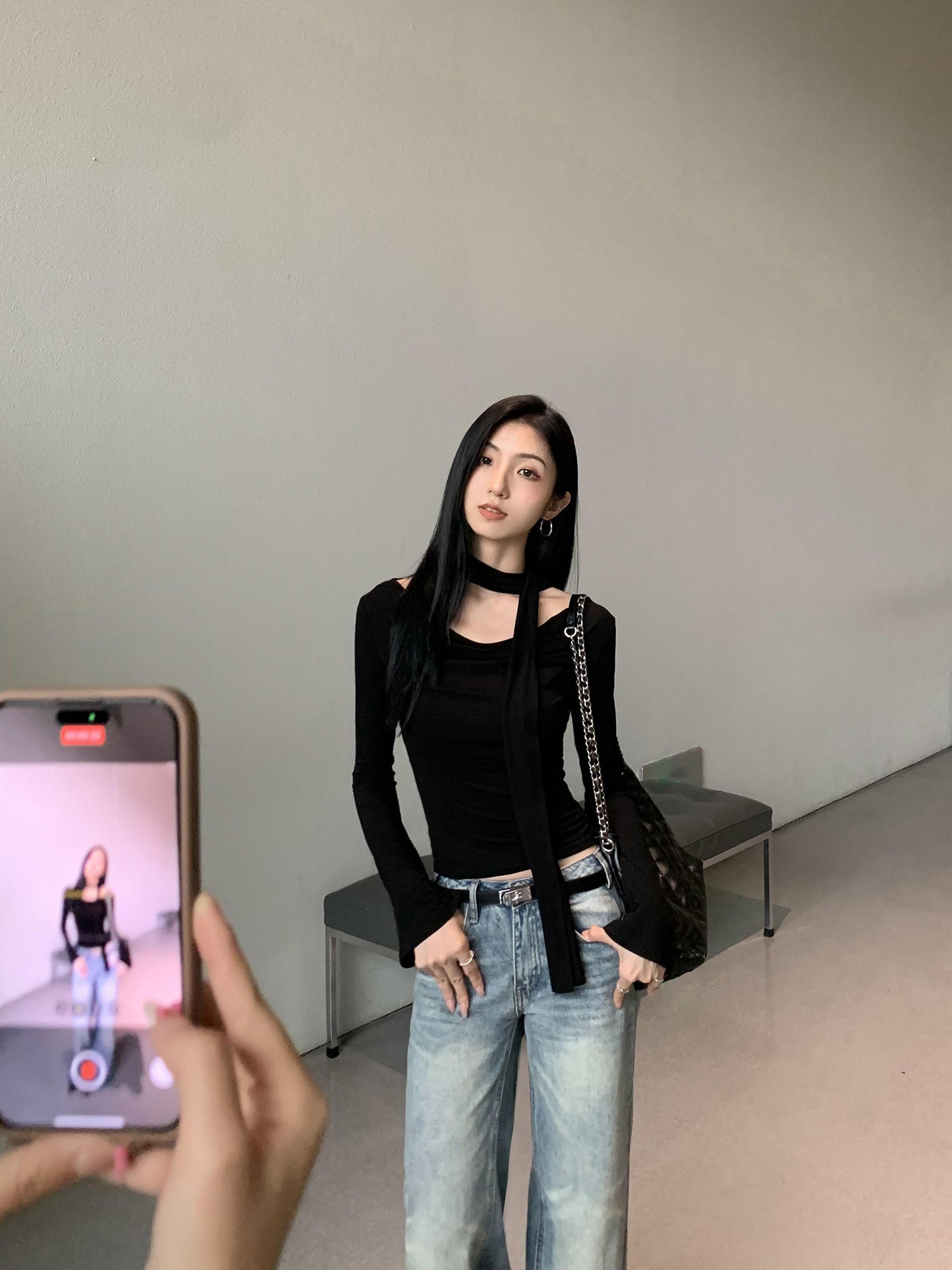 MULVAN "Effortless Chic" Slit-Neck Top