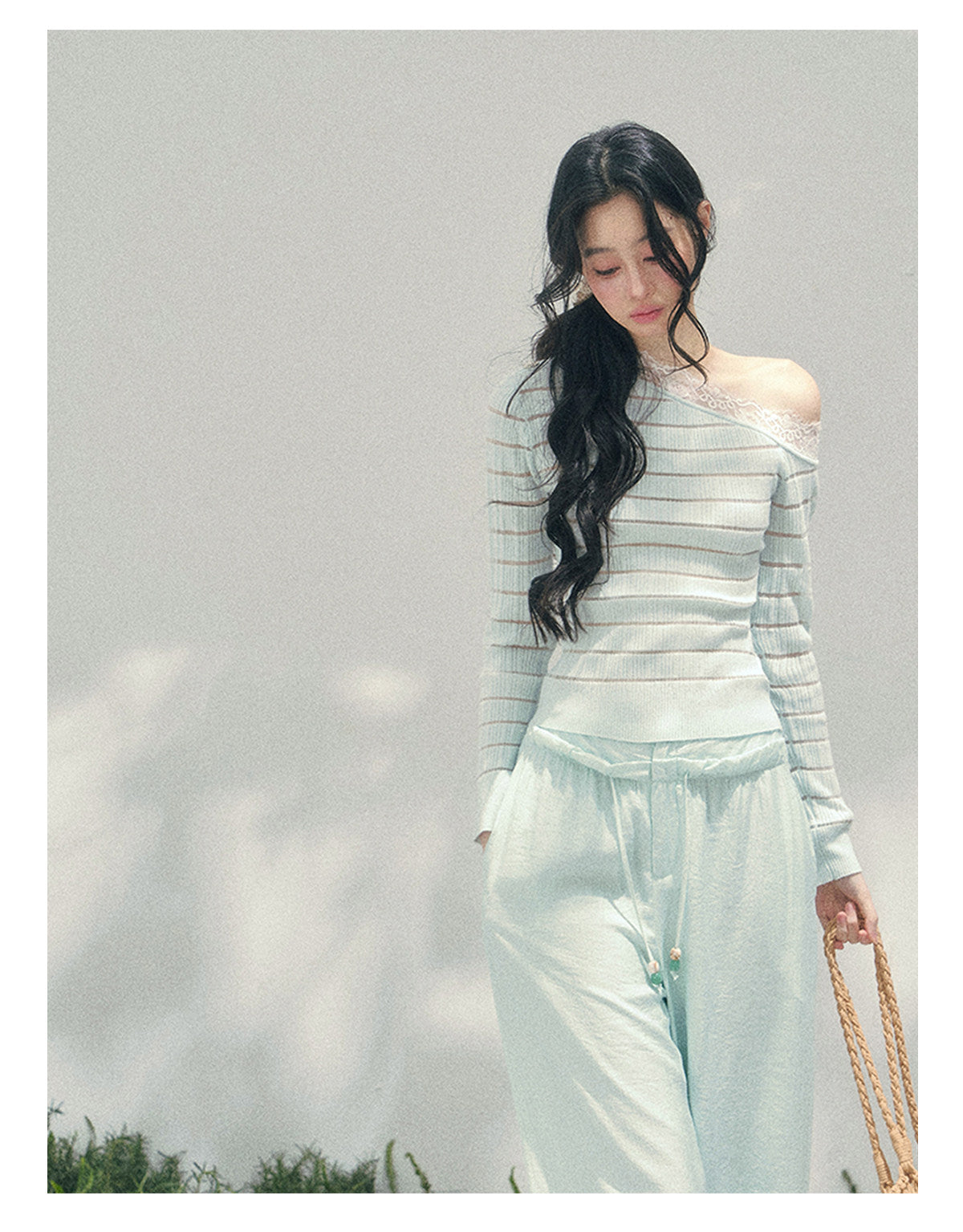ShaoYeYan Aomalm Gentle Glance Knit Lace Top