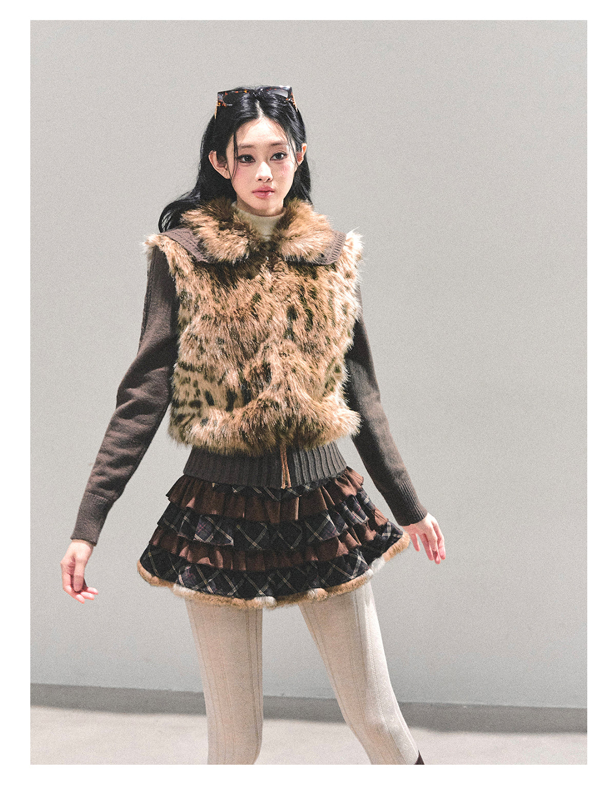 ShaoYeYan She Walks Through Wilderness Fake Two-Layer Coat