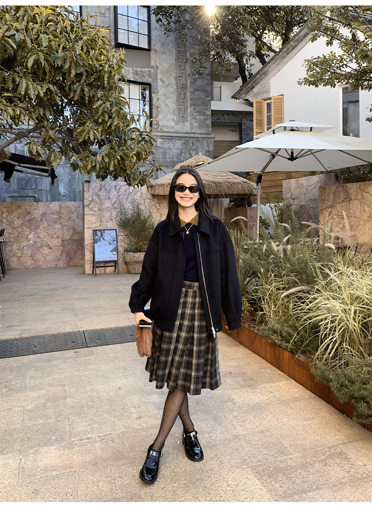 Pusumede Plaid Pleated Midi Skirt