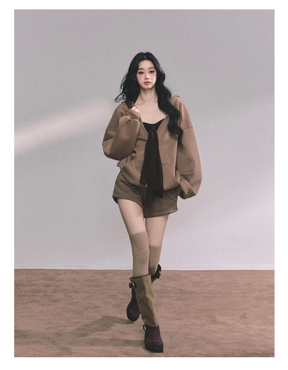 ShaoYeYan Autumn Leaves Riverside Casual Hoodie Set