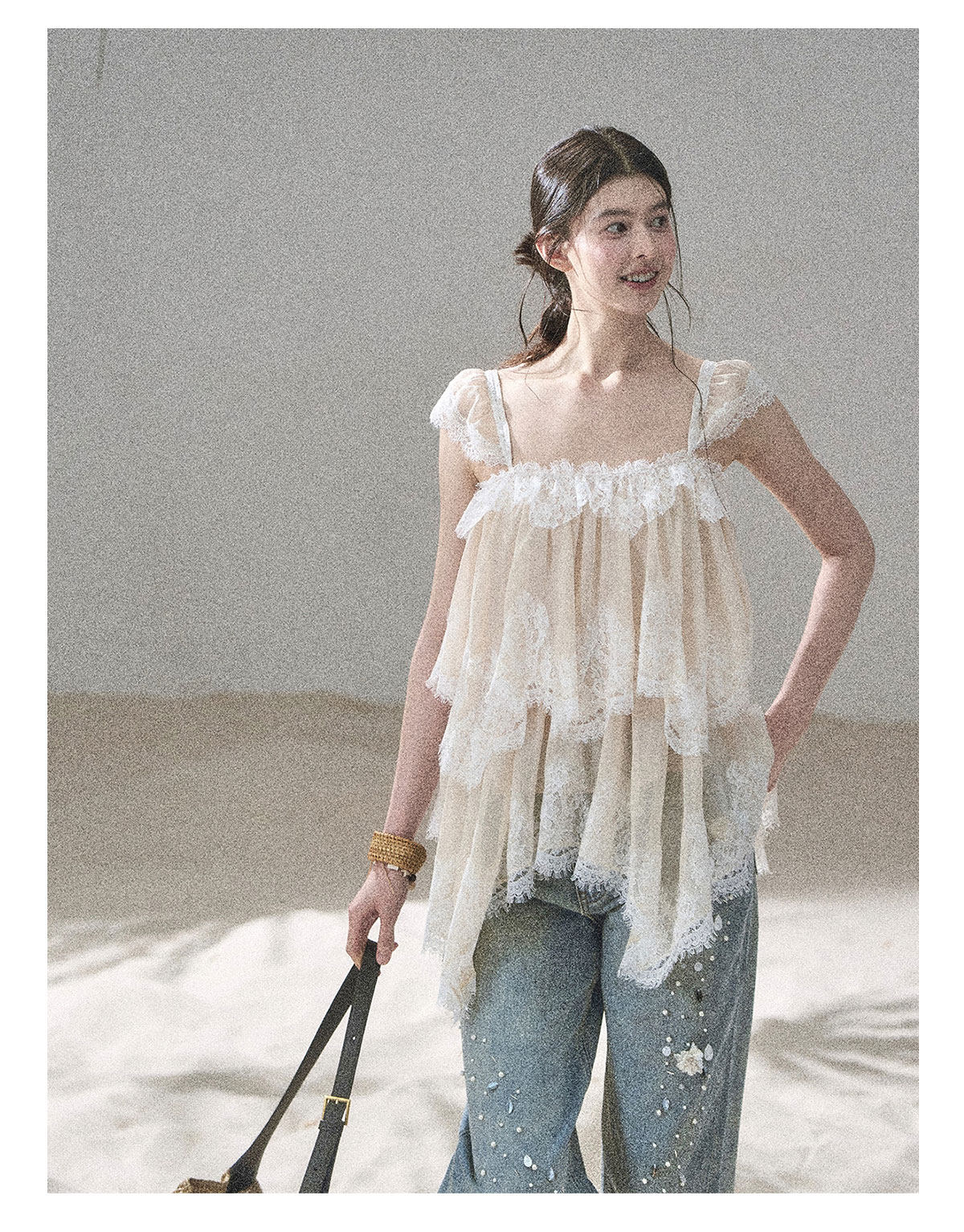ShaoYeYan Aomalm Freedom of the Sea Breeze Asymmetric French Lace Mesh Top
