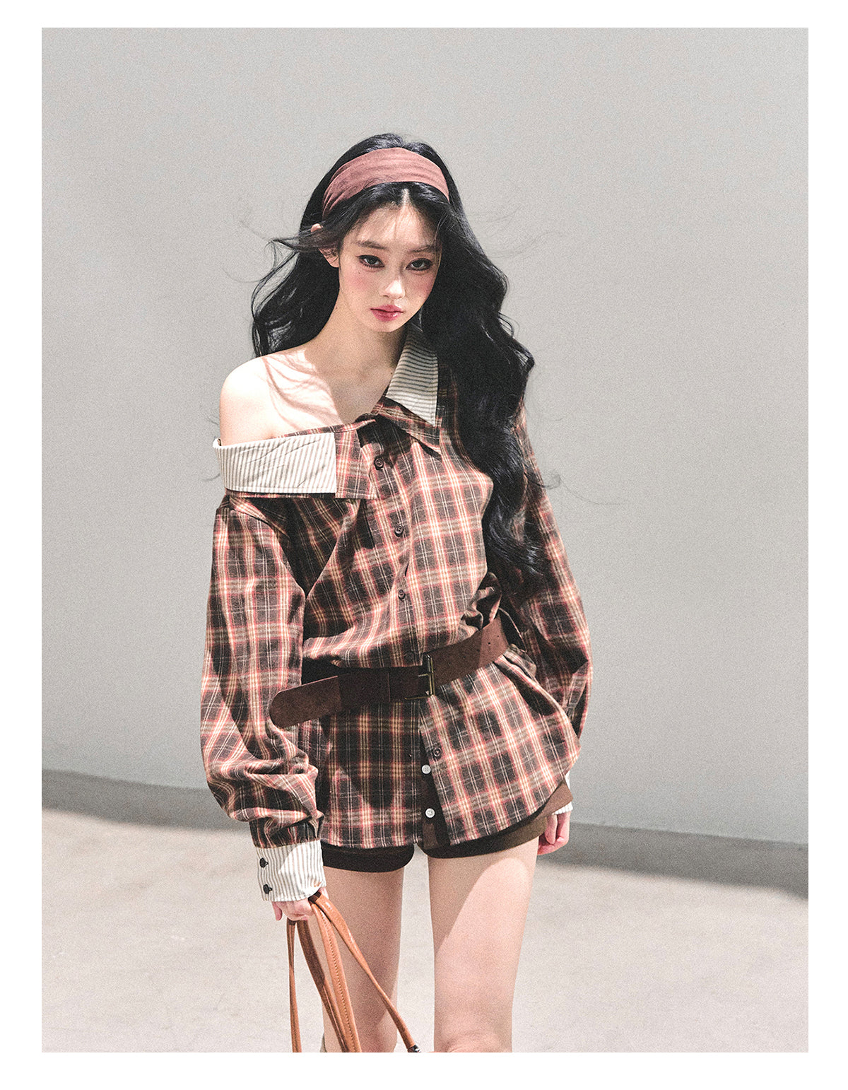 ShaoYeYan Streets She Passed Off-Shoulder Plaid Shirt