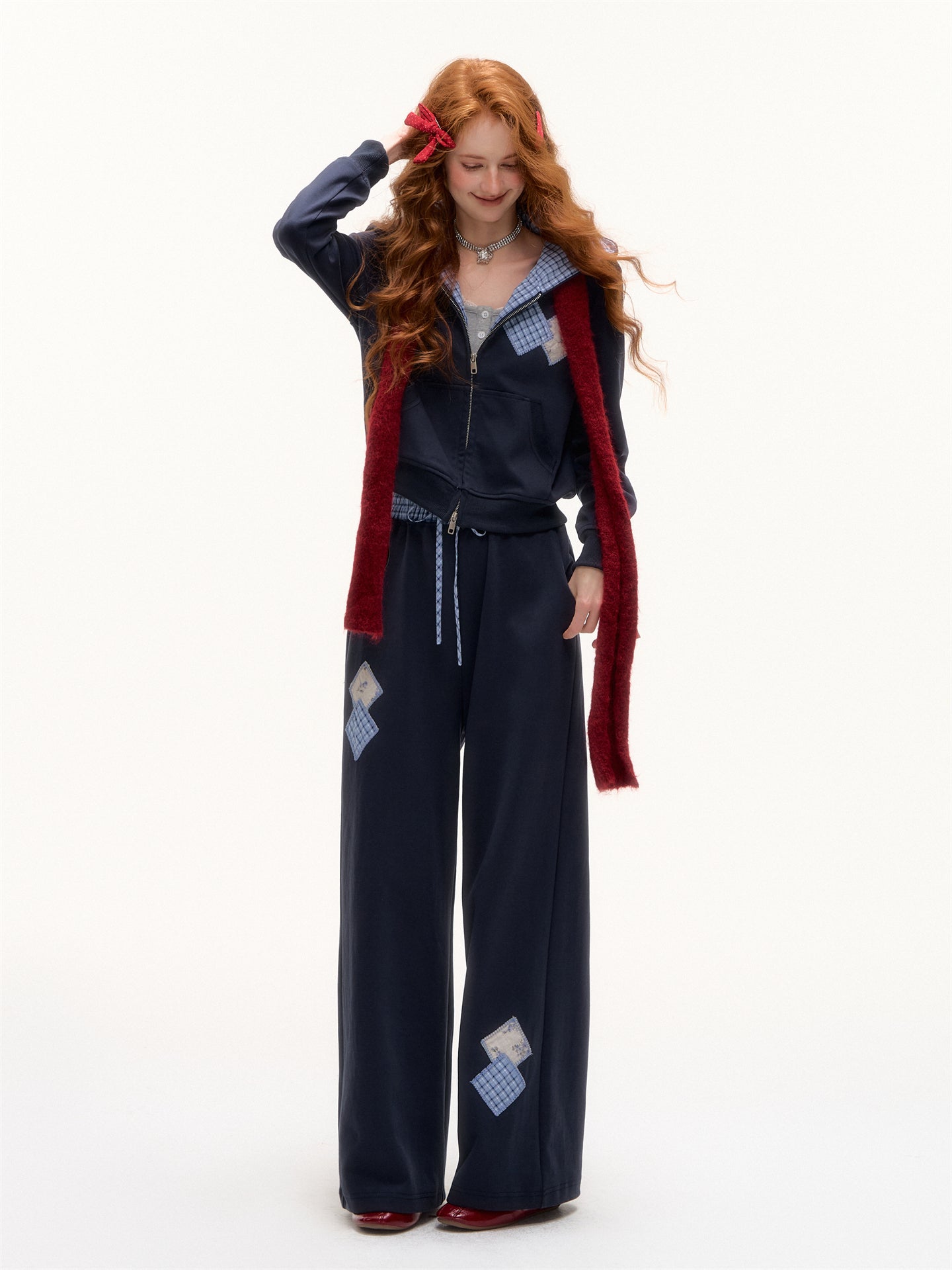 AsGony Retro Academic Style Slim Fit Plaid Patchwork Sweatshirt & Straight Leg Jogger Set