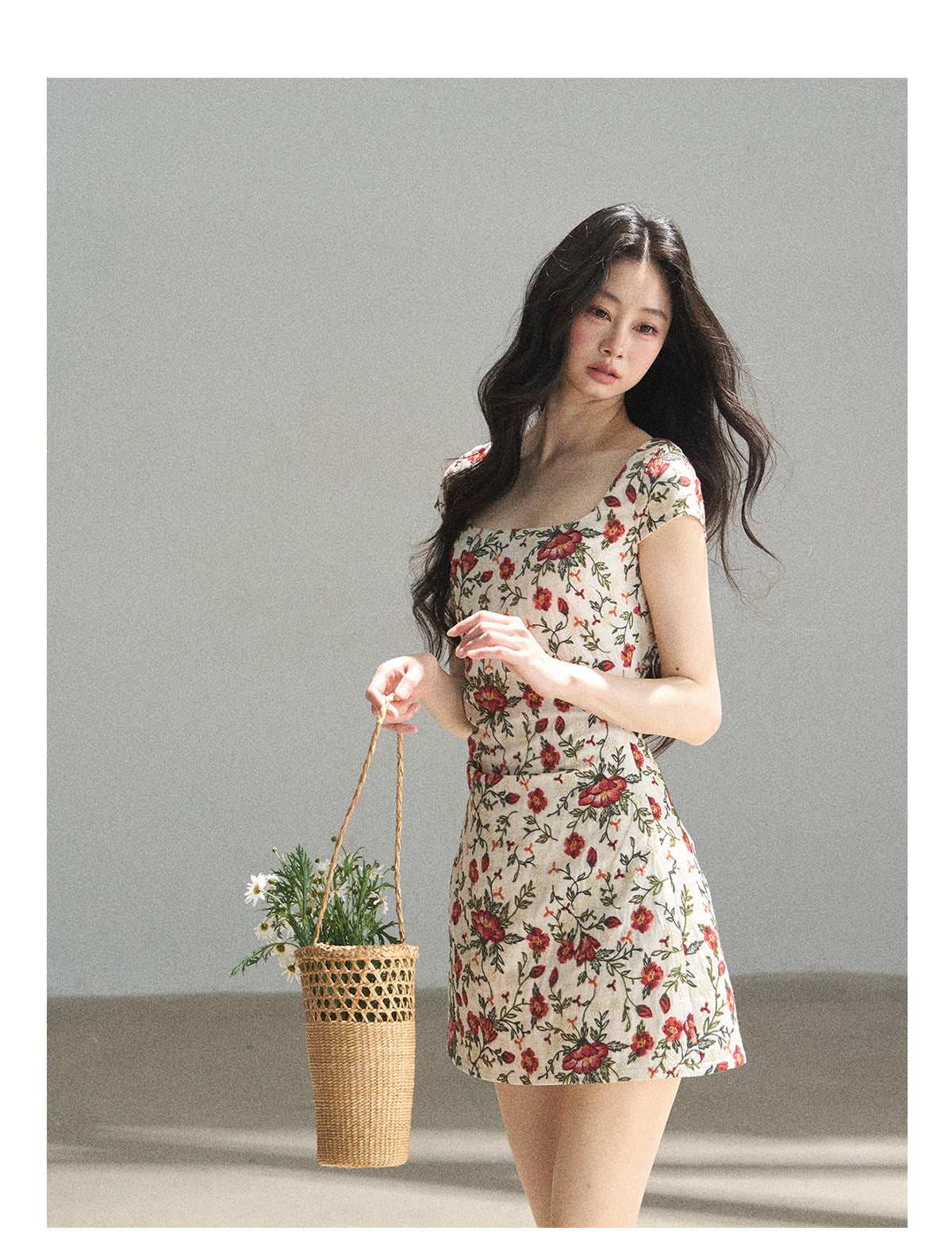 ShaoYeYan Aomalm Rose's Back Garden French Vacation Embroidered Floral Dress