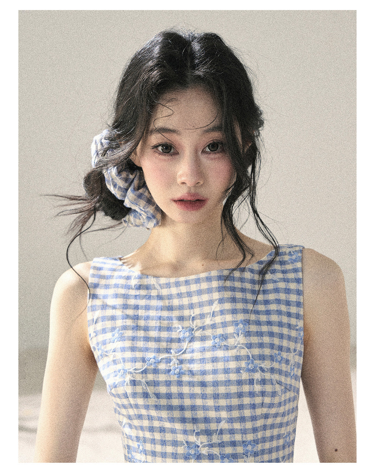 ShaoYeYan Aomalm Gentle Breeze Brushes the Waves French Vacation Embroidered Plaid Dress