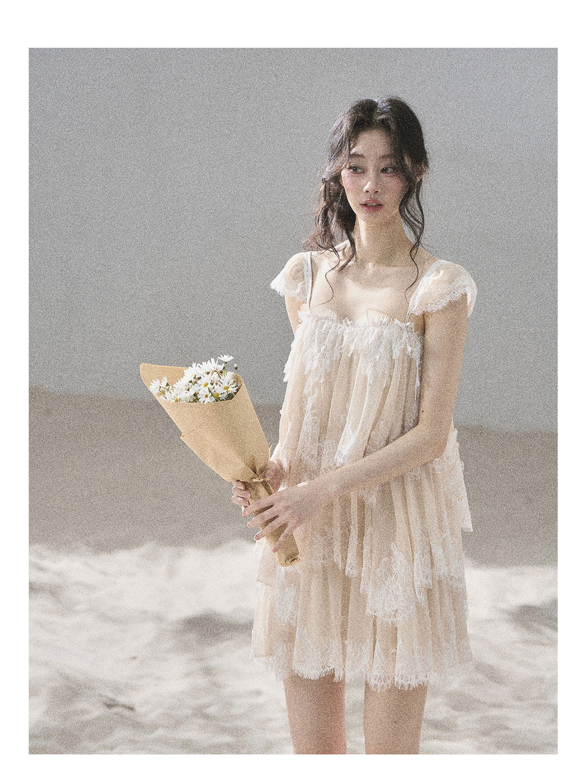 ShaoYeYan Aomalm Freedom of the Sea Breeze Asymmetric French Lace Mesh Top