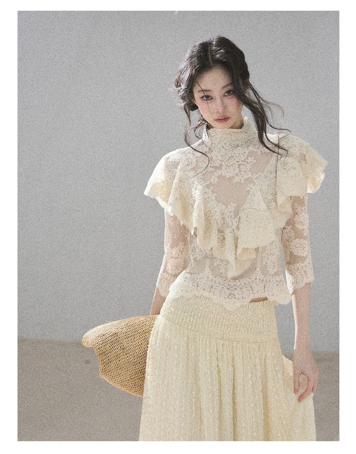 ShaoYeYan Aomalm Semi-Transparent Flower Pure Desire Sheer Lace Top