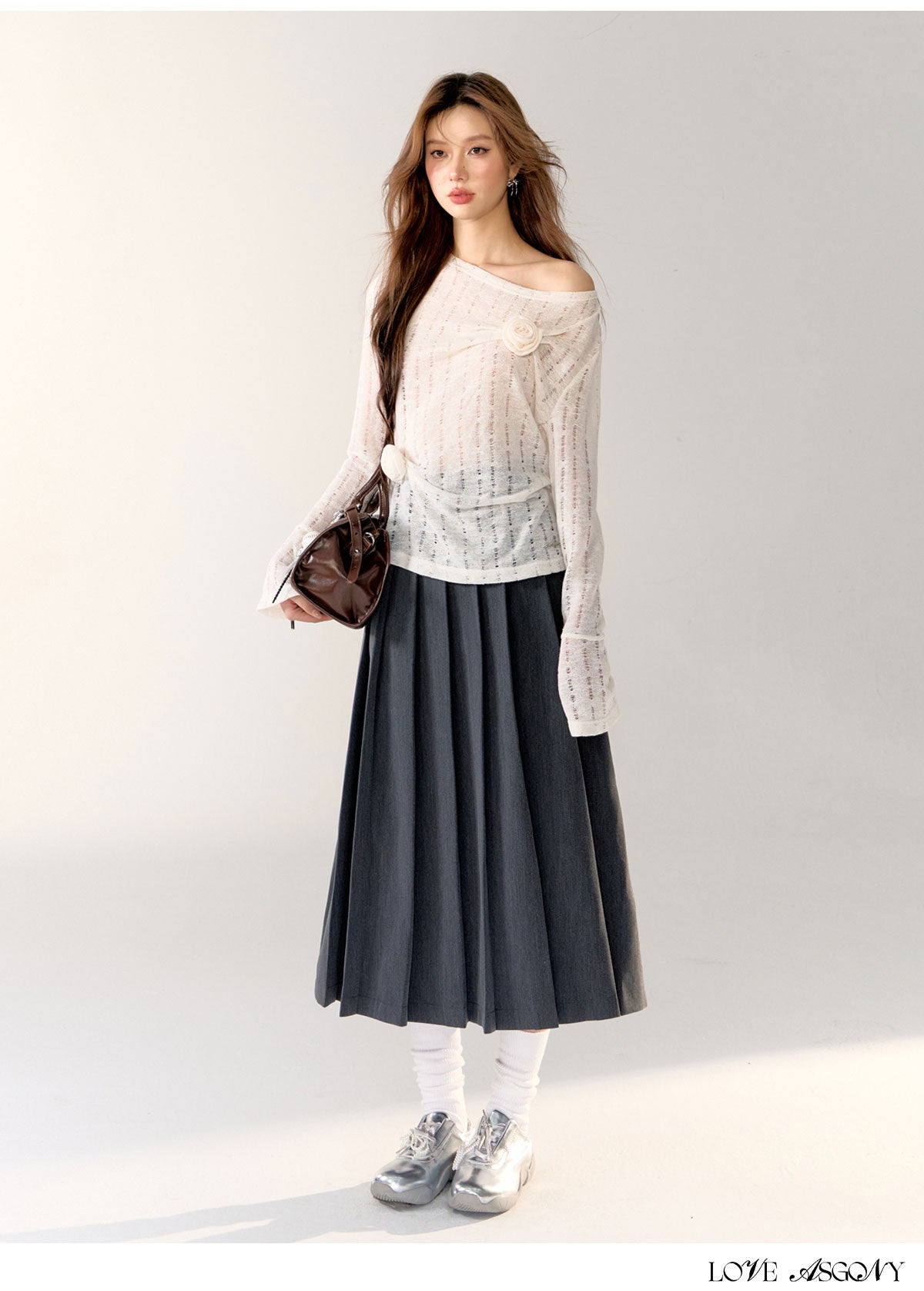 AsGony Hollow-Knit 3D Floral Sweater