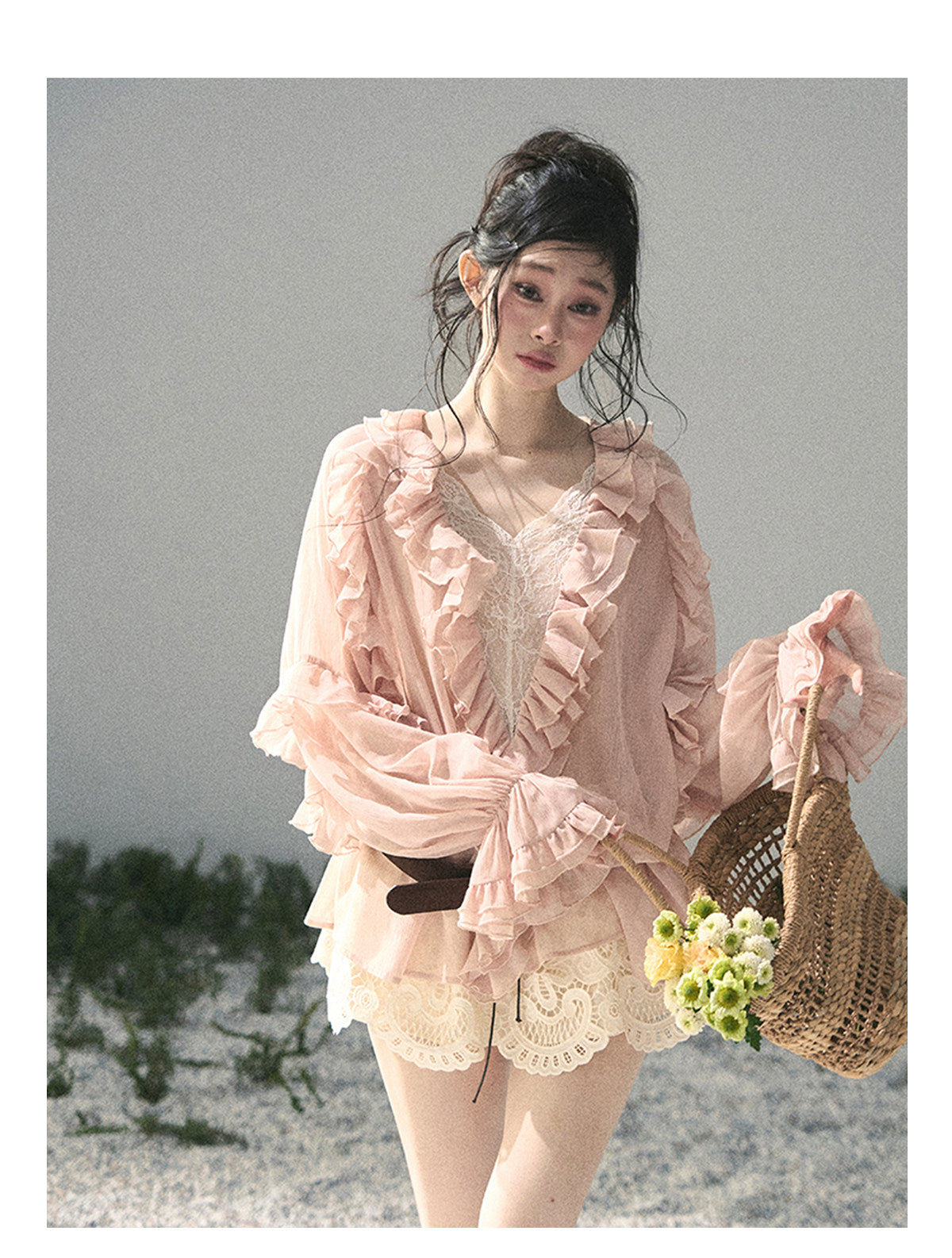 ShaoYeYan Aomalm Listening to Wind's Whisper French Ruffle Lace Blouse