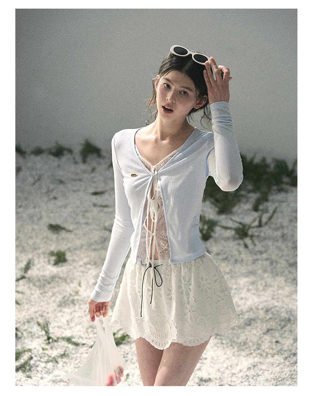 ShaoYeYan Aomalm Dreams Born in Cracks Fake Two-Layer Korean Lace Top