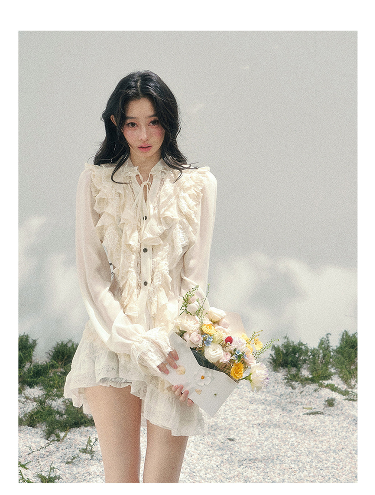 ShaoYeYan Aomalm Temperature of Memory French Court Style Ruffle Lace Blouse