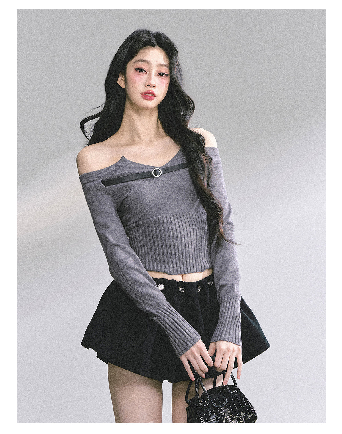 SHAOYEYAN Off-Shoulder Long Sleeve Knit Tee