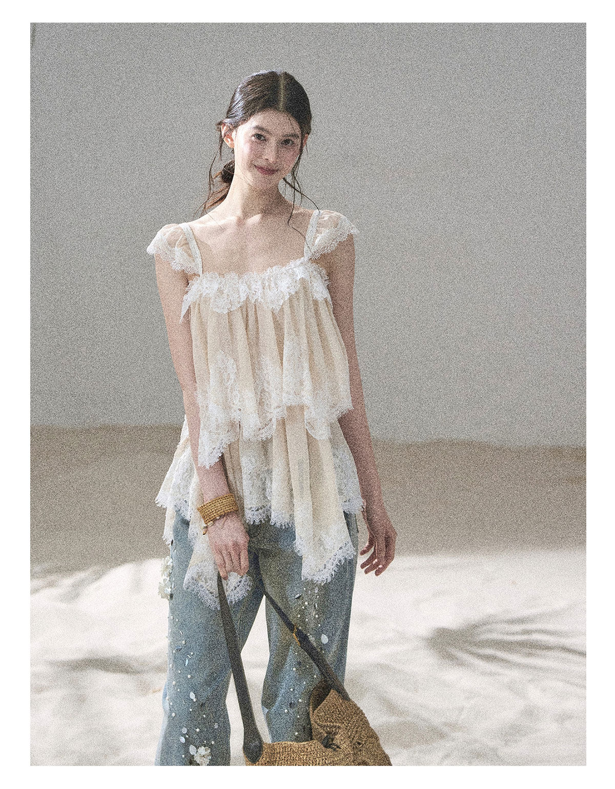 ShaoYeYan Aomalm Freedom of the Sea Breeze Asymmetric French Lace Mesh Top