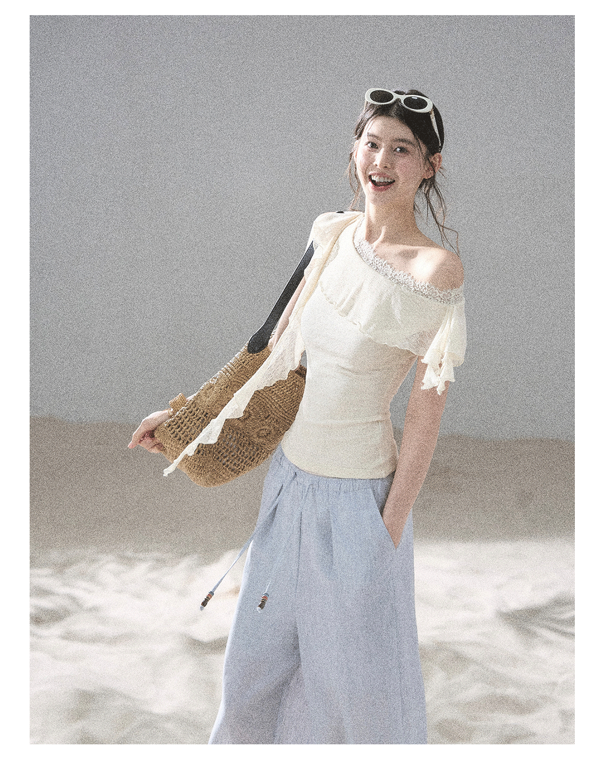 ShaoYeYan Aomalm Before Sunset Falls Korean Off-Shoulder Lace Top