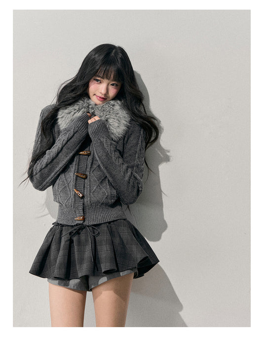 ShaoYeYan Aomalm She Turns Into Mist Cable Knit Toggle Sweater