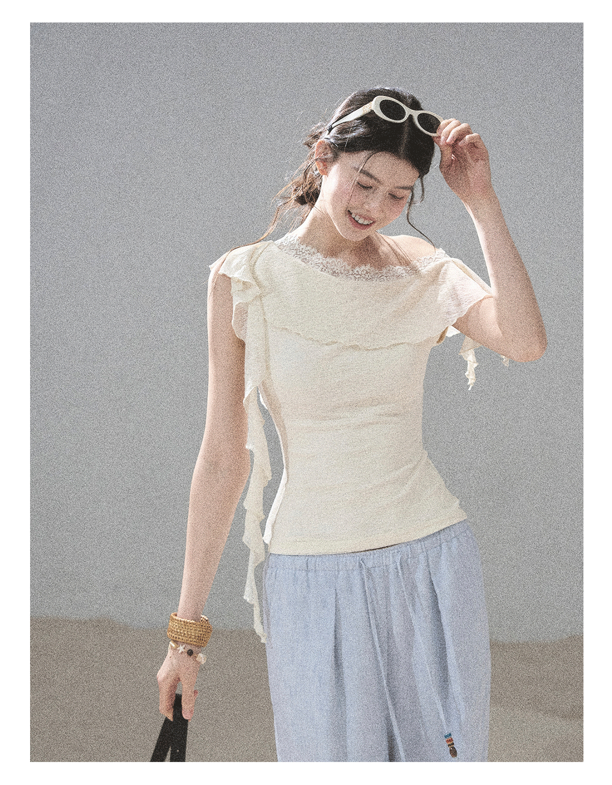 ShaoYeYan Aomalm Before Sunset Falls Korean Off-Shoulder Lace Top