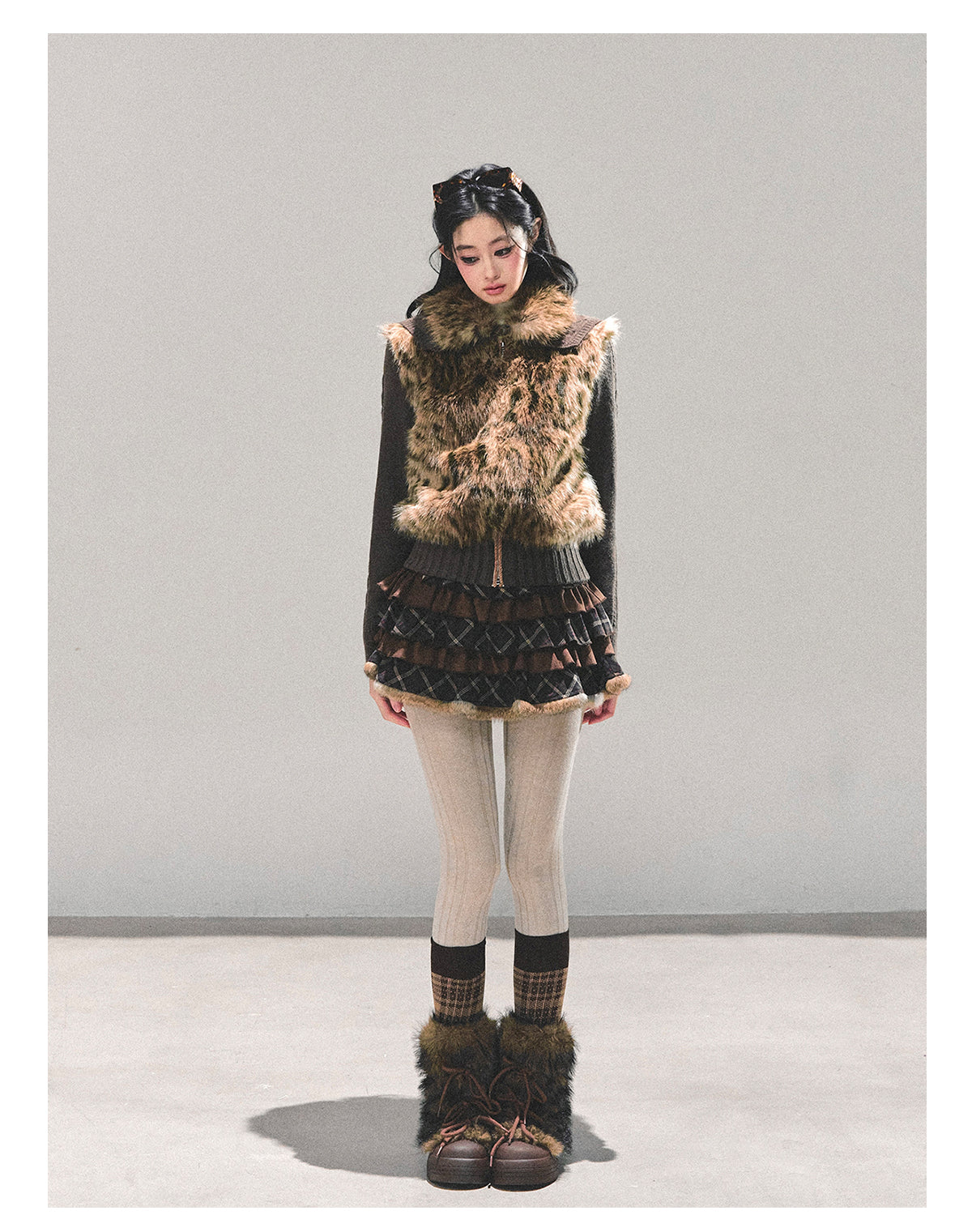 ShaoYeYan She Walks Through Wilderness Fake Two-Layer Coat