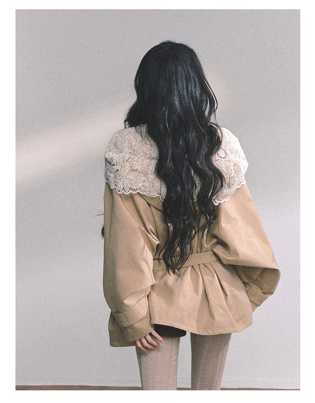 ShaoYeYan Verona Winter Loose Lace Hooded Trench Coat