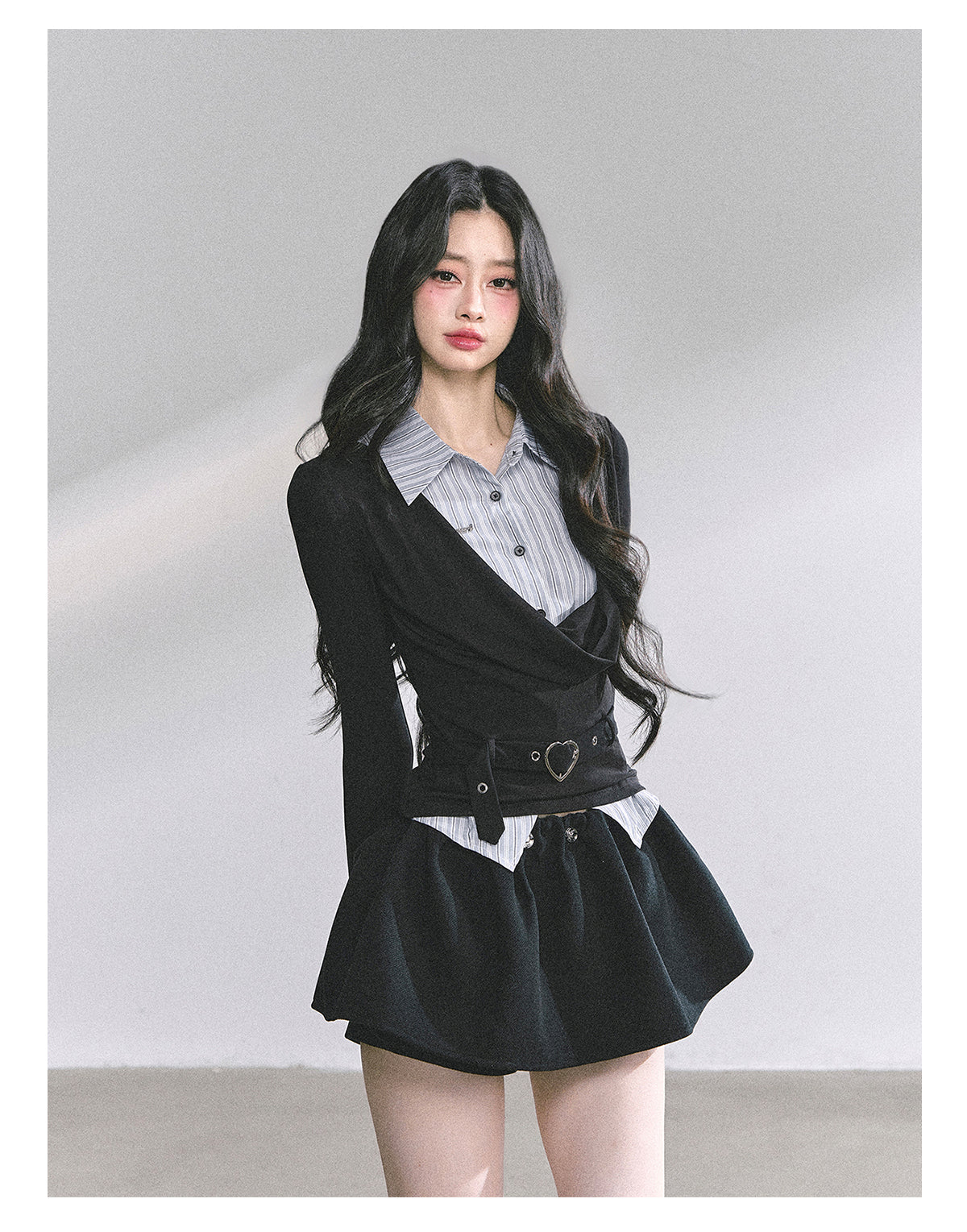 SHAOYEYAN Mock Two-Layer Waist-Defining Striped Tee