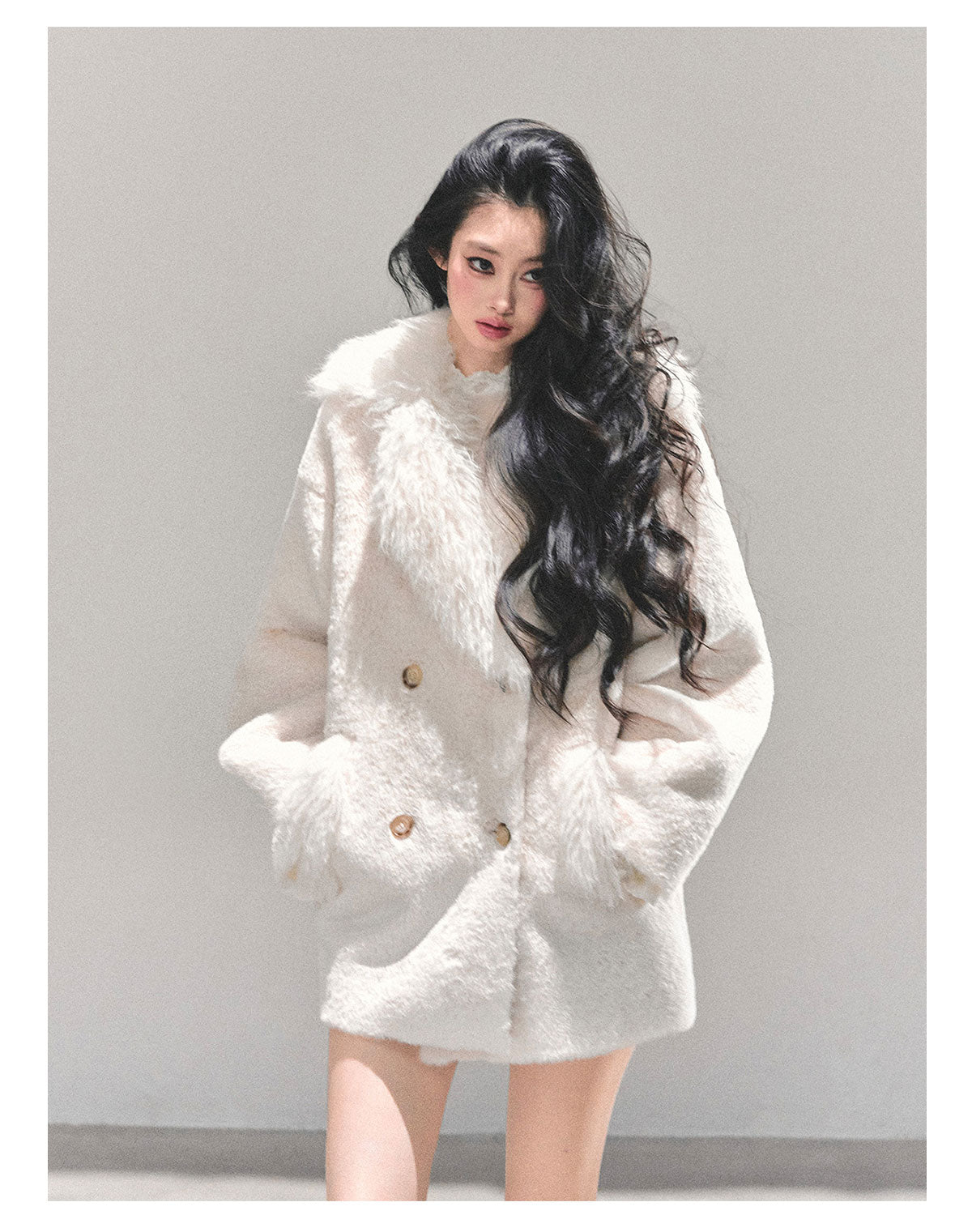 ShaoYeYan She Walks Into Void Fur-Trimmed Coat