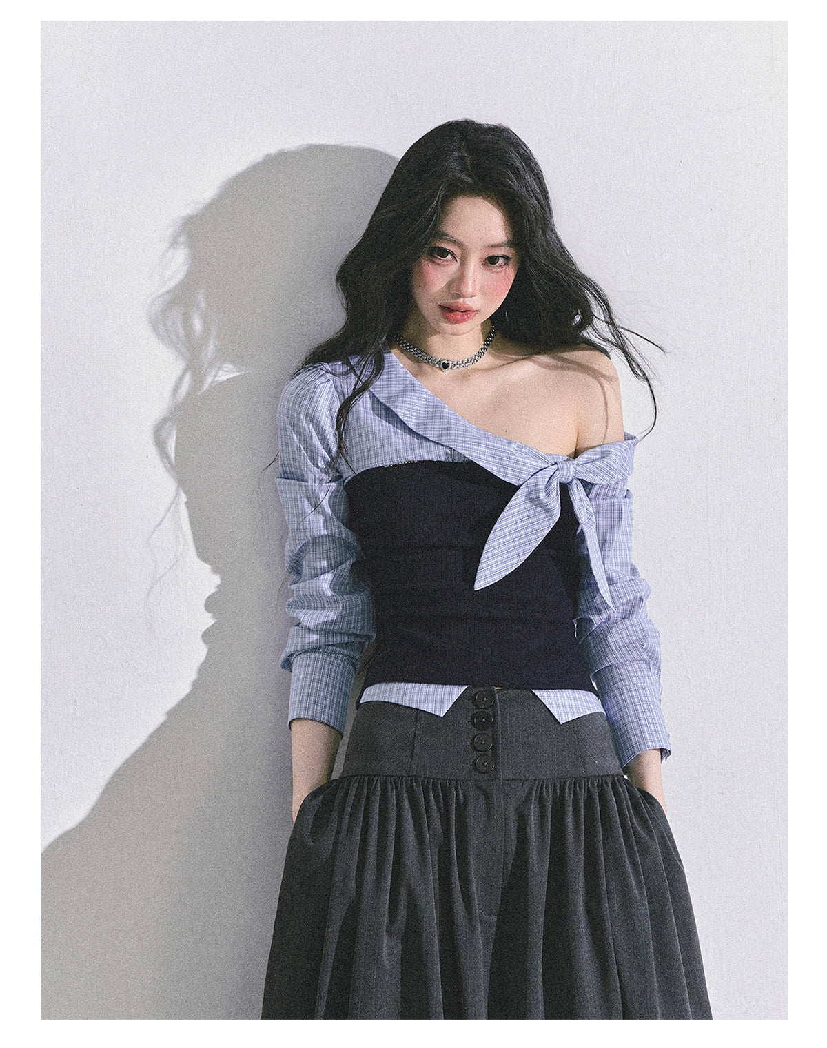ShaoYeYan Fake Two-Piece Off-Shoulder Plaid T-Shirt