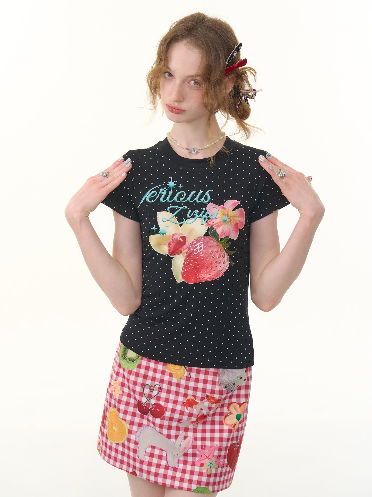 ziziFei Vintage Strawberry Pop Tee