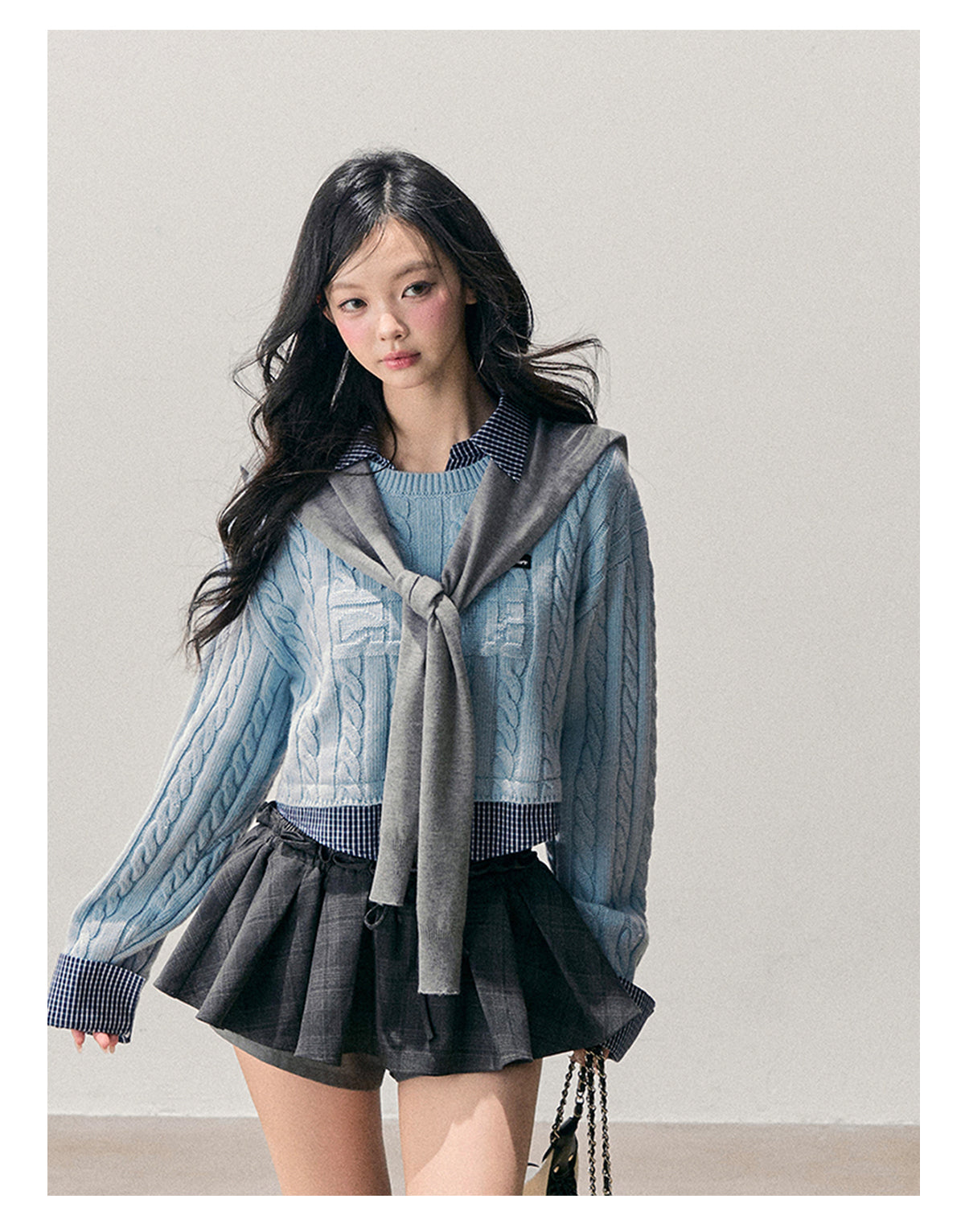 ShaoYeYan Aomalm Suspended Blue Fake Two-Layer Wool Sweater