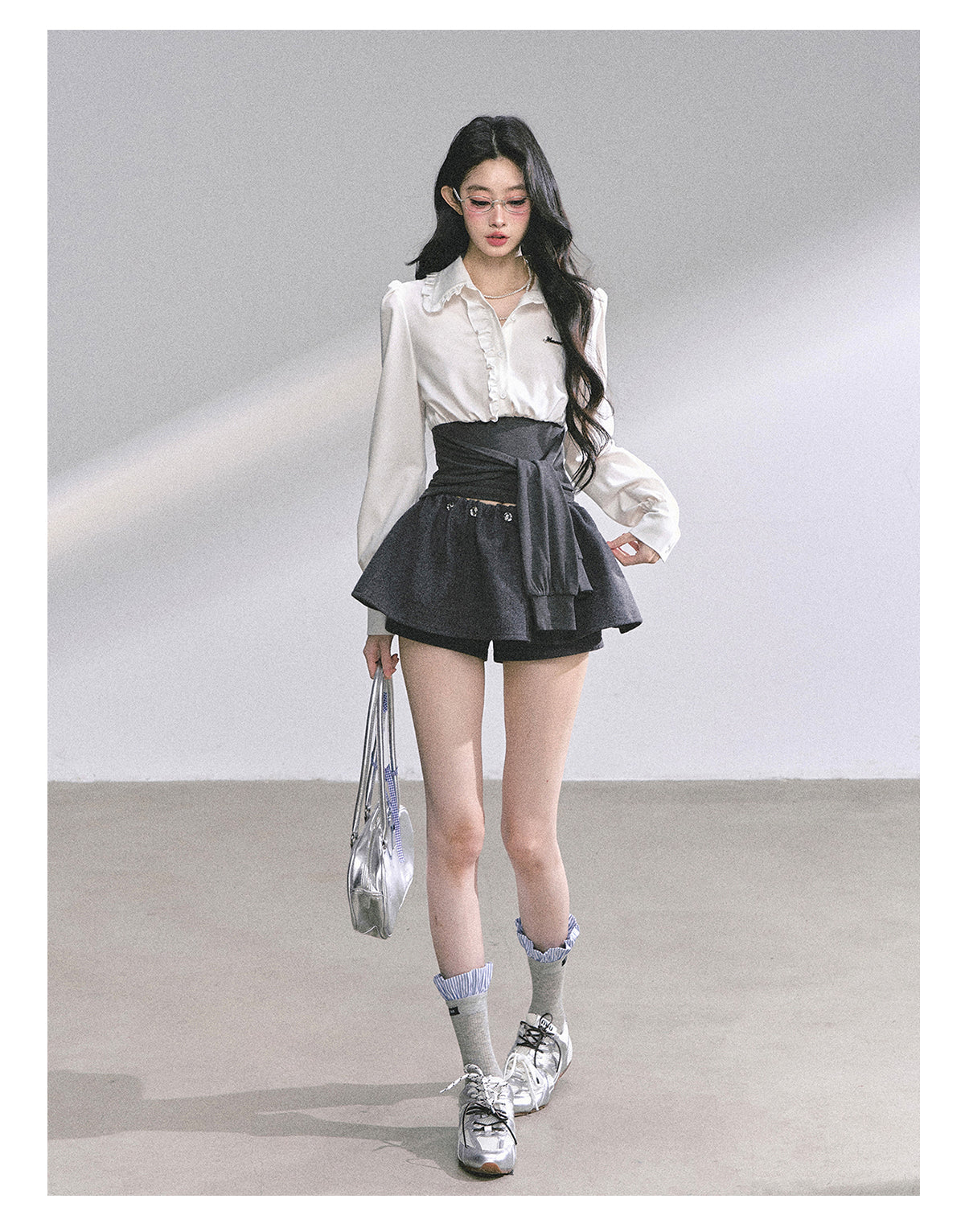 SHAOYEYAN French Inspired Ruffle Sleeve Blouse