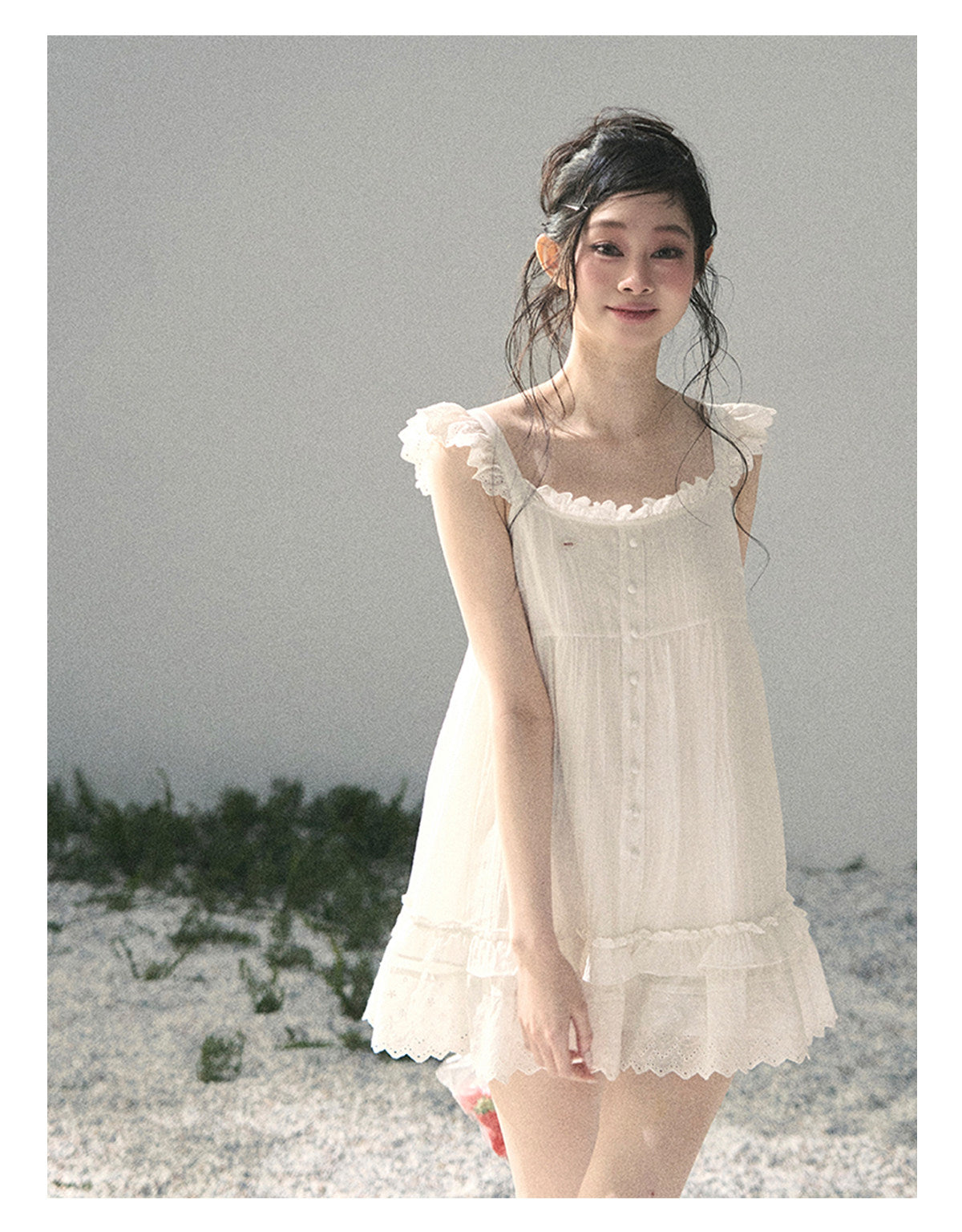 ShaoYeYan Aomalm Fragments of Light Adorn the Hem French Butterfly Sleeve Lace Dress