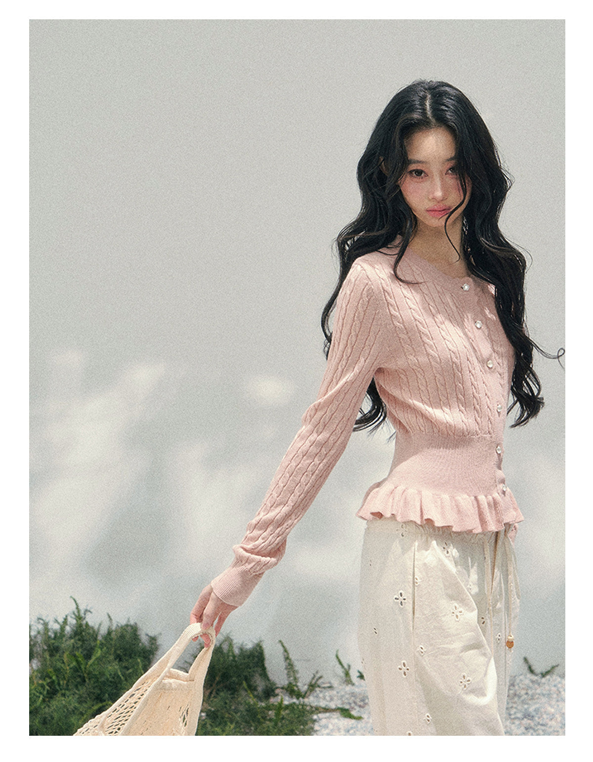 ShaoYeYan Aomalm Pearl's Gentle Ode Waist-Defining Ruffle Sweater