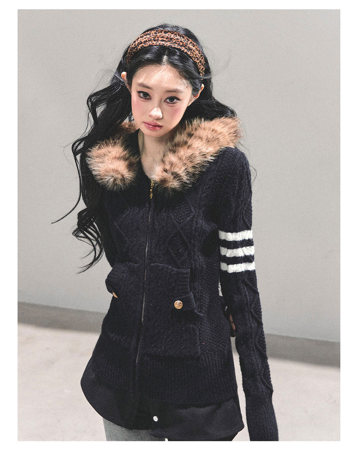 ShaoYeYan Only She Walked By Hooded Sweater