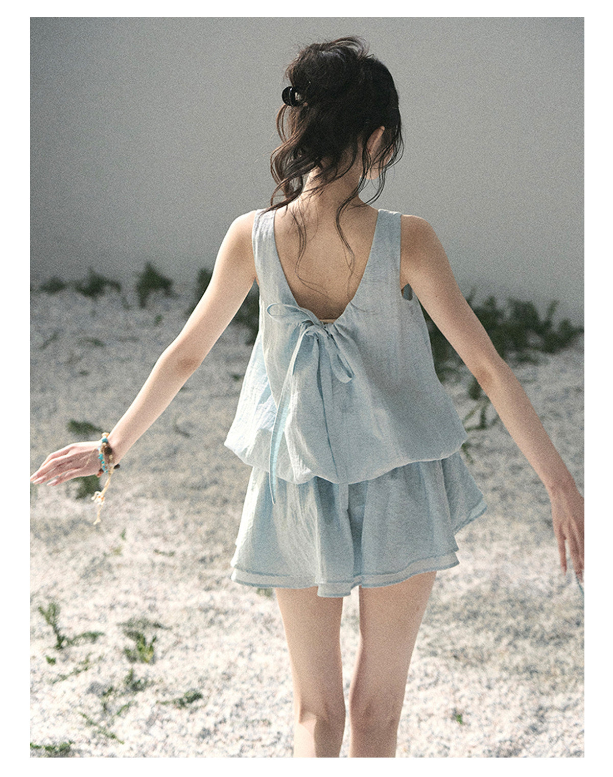 ShaoYeYan Aomalm Grass Blades Curl Softly French V-Neck Twist Dress