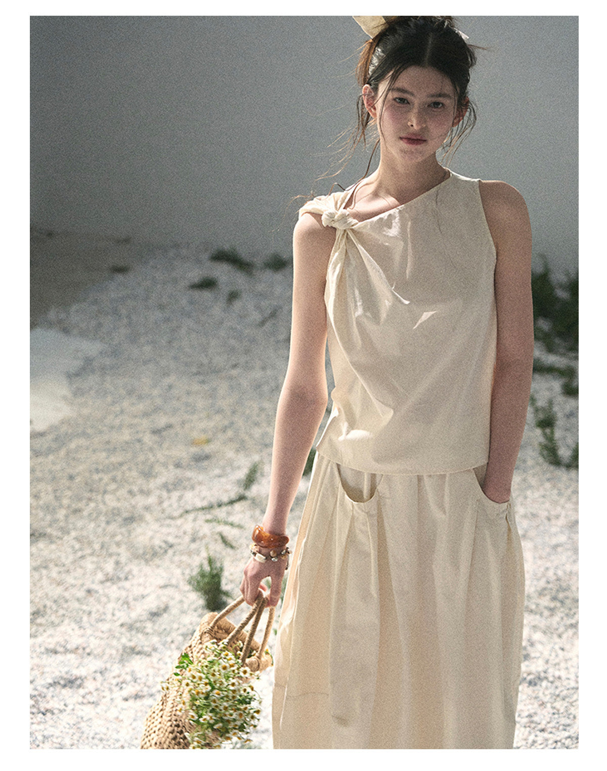 ShaoYeYan Aomalm White Pleated Poem Elegant Two-Piece Set