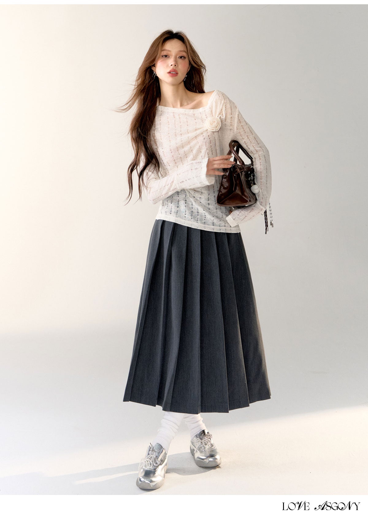 AsGony Hollow-Knit 3D Floral Sweater