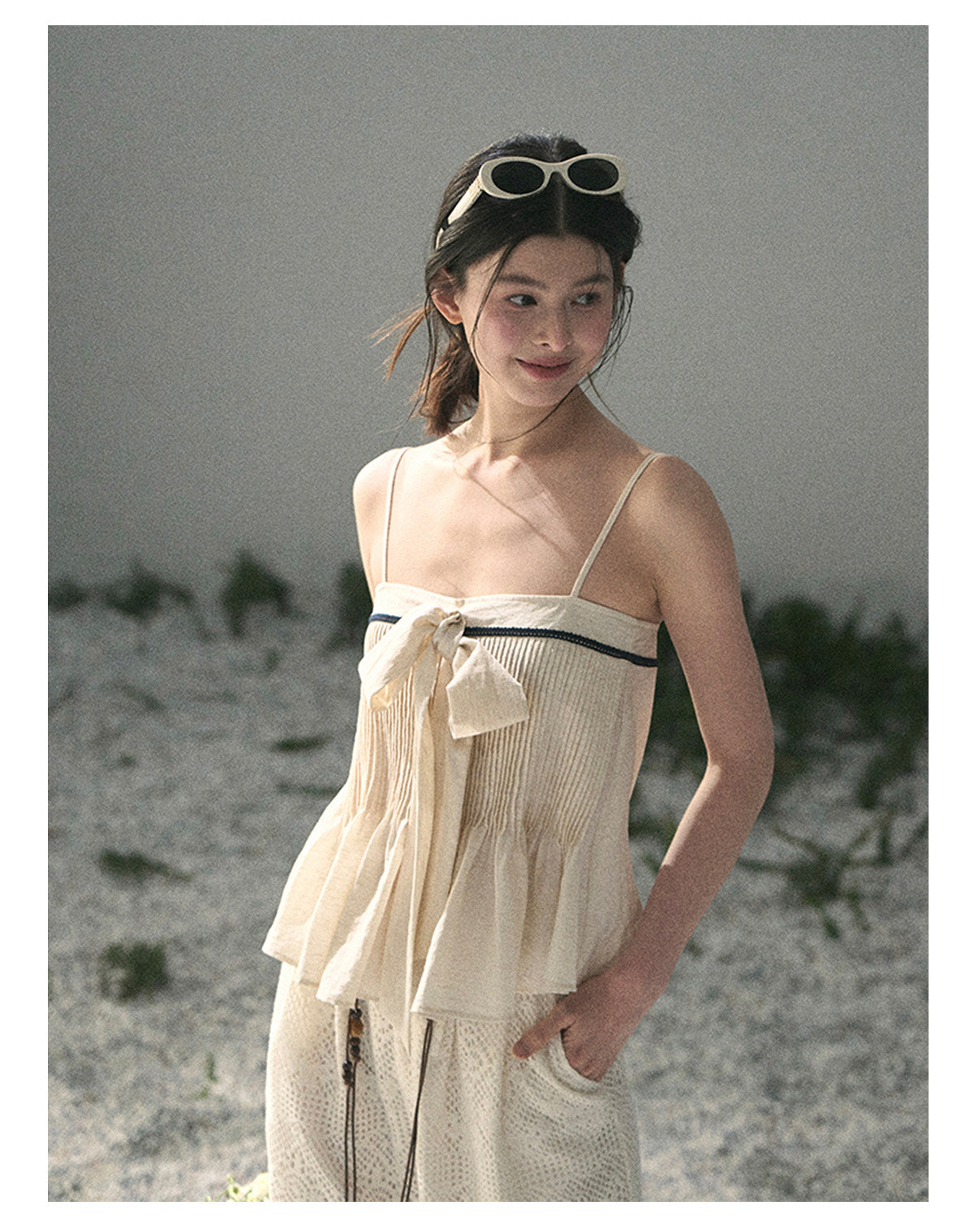 ShaoYeYan Aomalm Gentle Wind Smooths Wrinkles Off-Shoulder French Cami