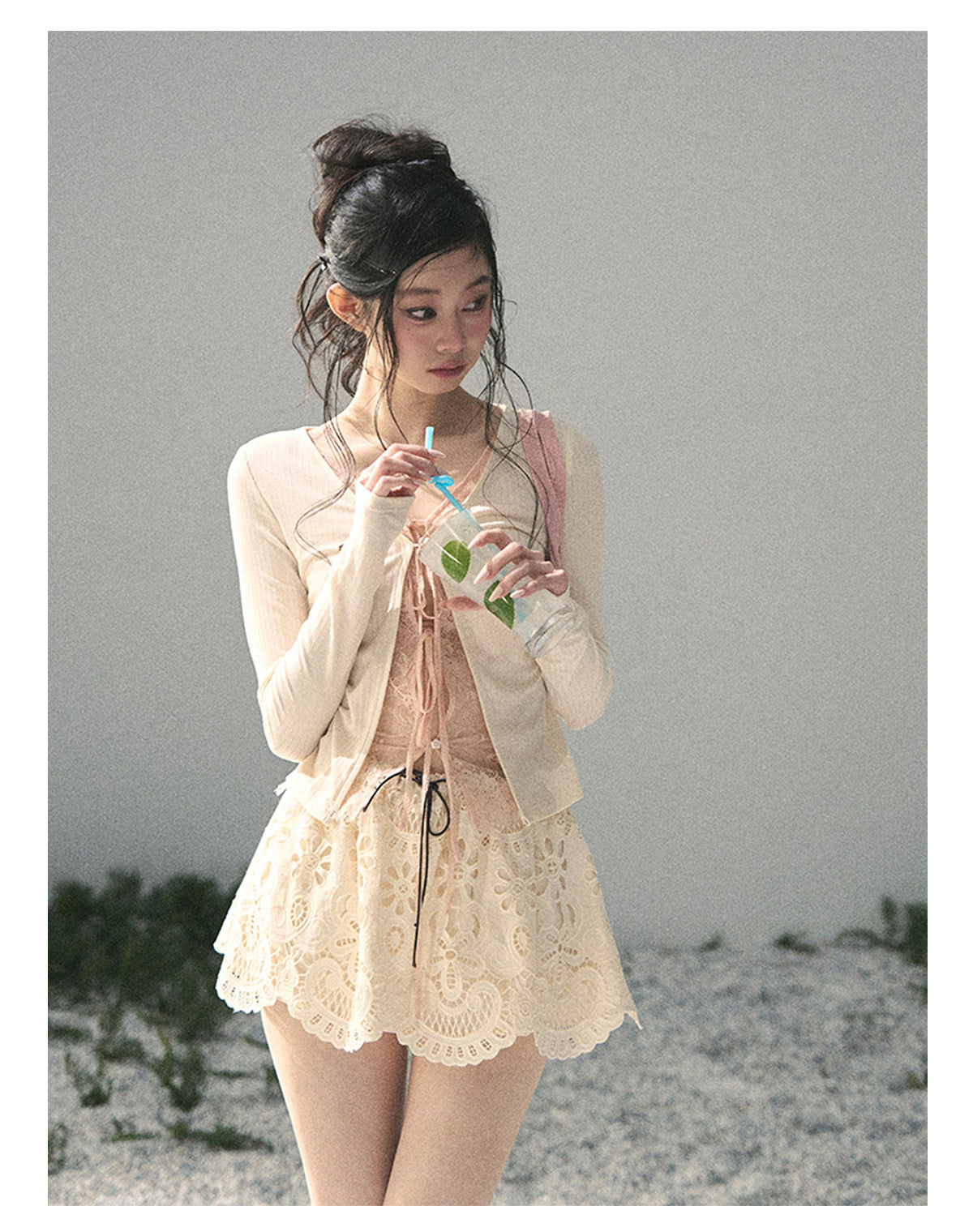 ShaoYeYan Aomalm Dreams Born in Cracks Fake Two-Layer Korean Lace Top