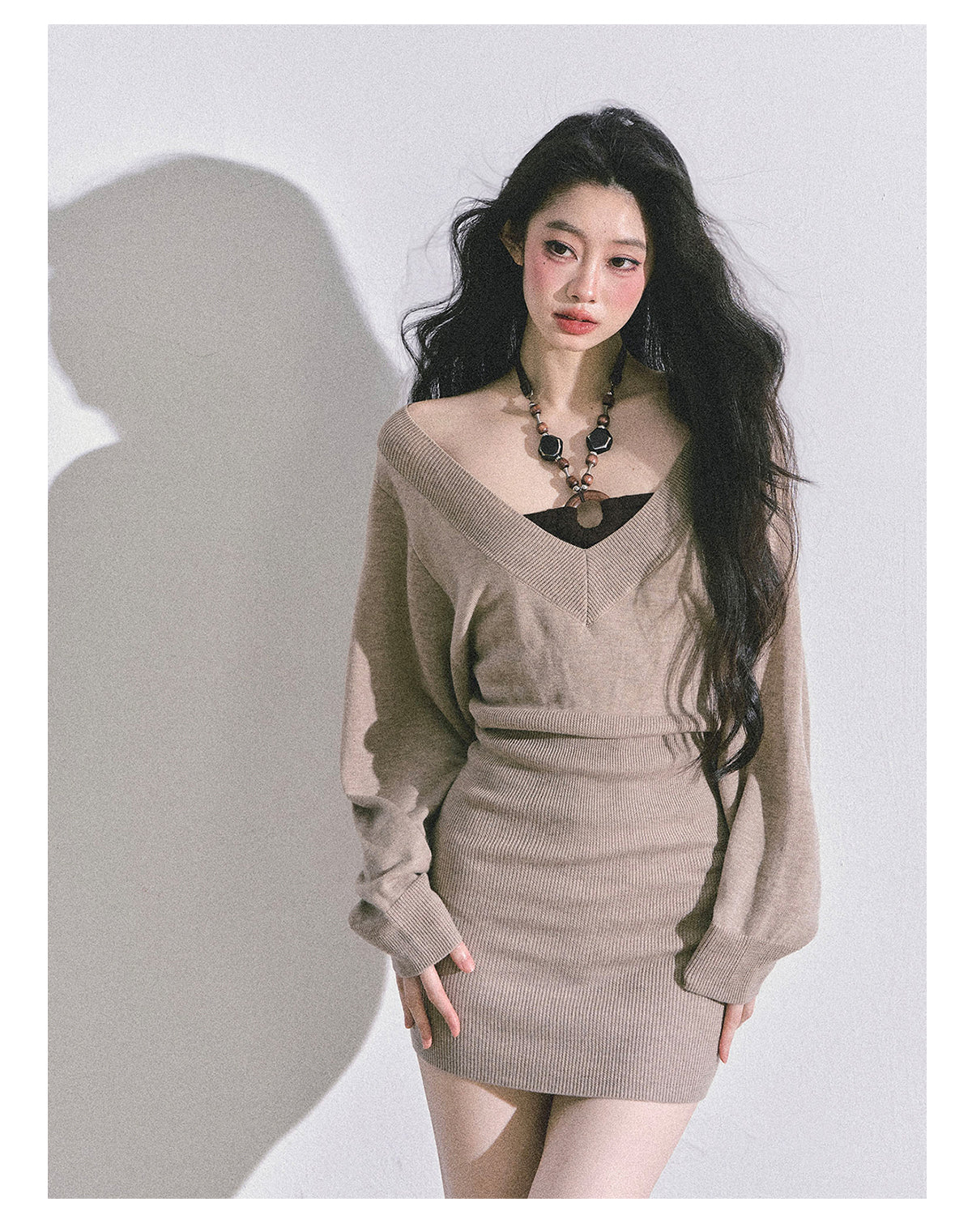 ShaoYeYan Golden Sweetie French Long Sleeve Knit Dress (included innerwear)