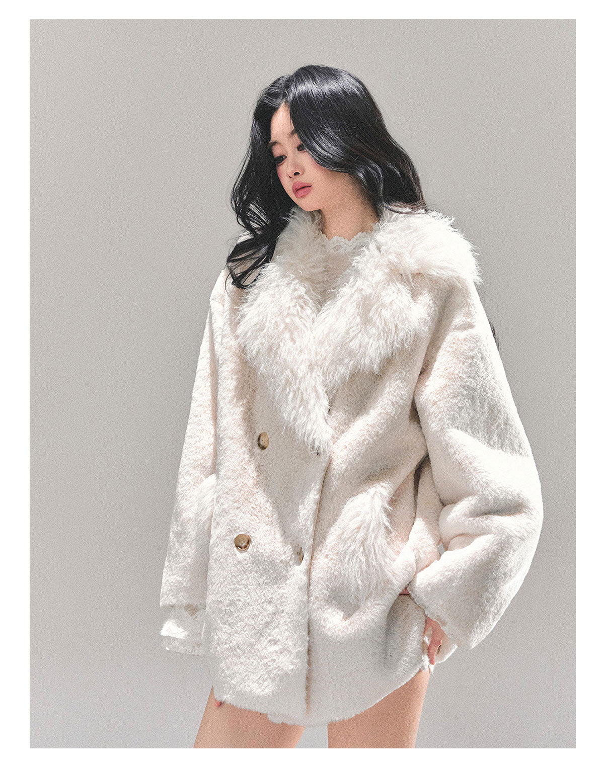 ShaoYeYan She Walks Into Void Fur-Trimmed Coat